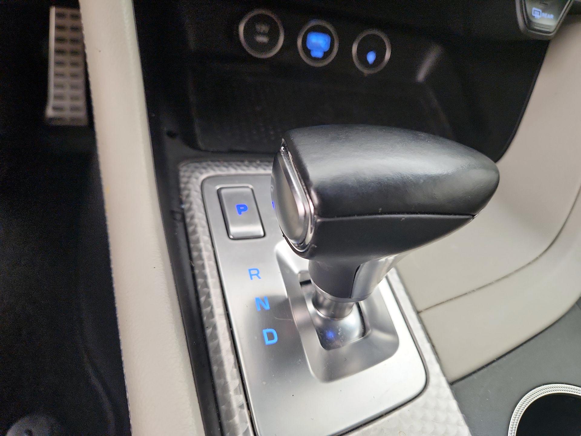 Thumbnail: 2023 Genesis G70 - 18