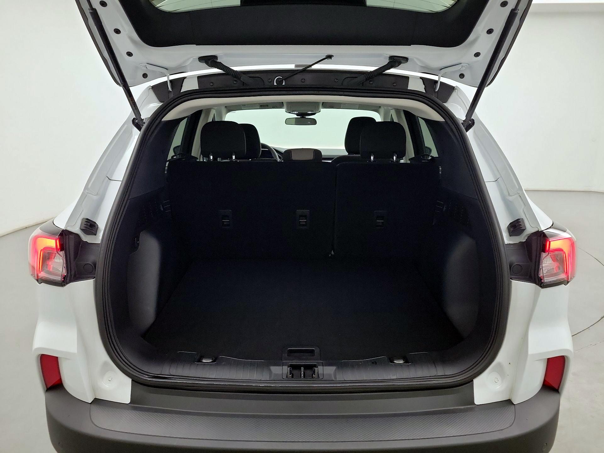 Thumbnail: 2022 Ford Escape - 18