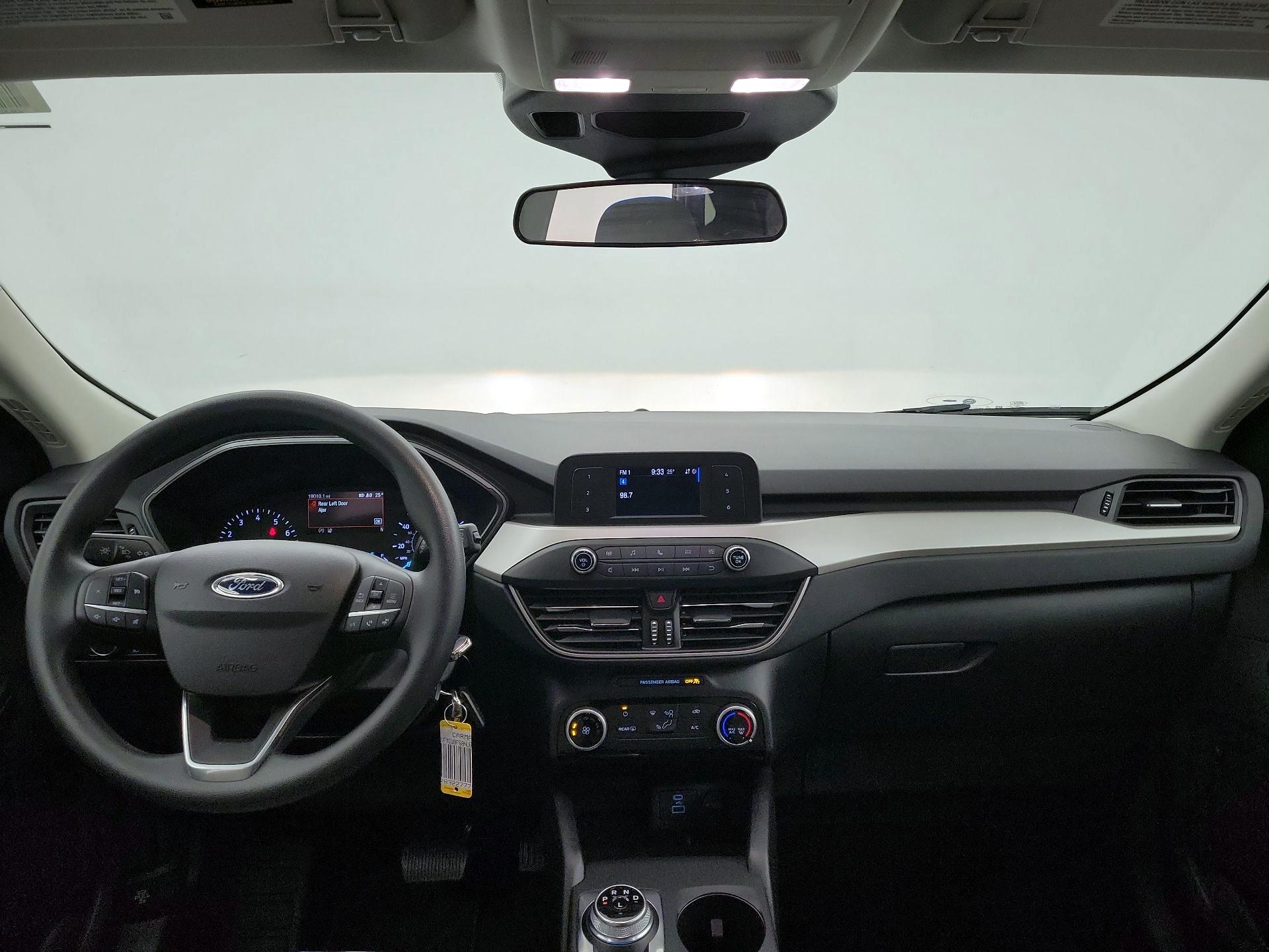 Thumbnail: 2022 Ford Escape - 8