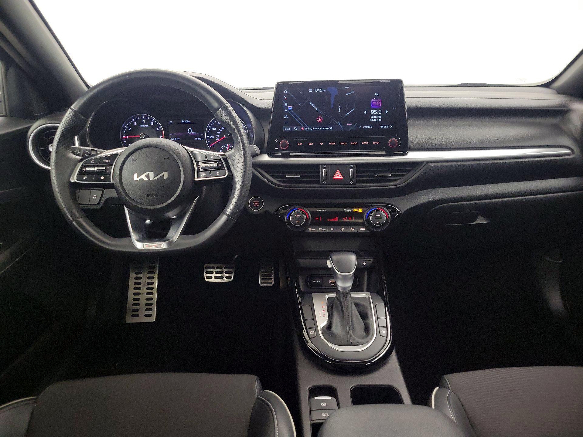 Thumbnail: 2023 Kia Forte - 9