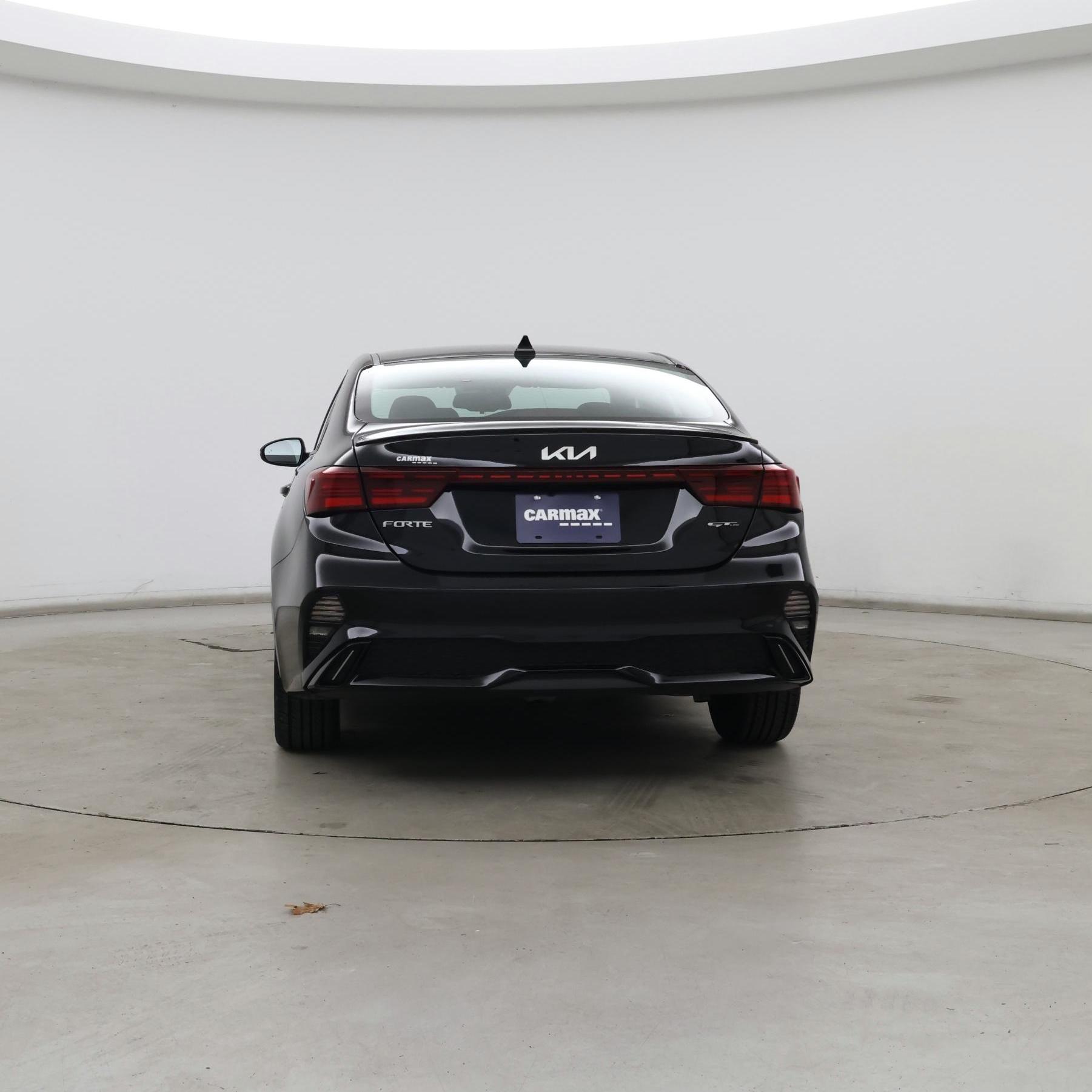 Thumbnail: 2023 Kia Forte - 6