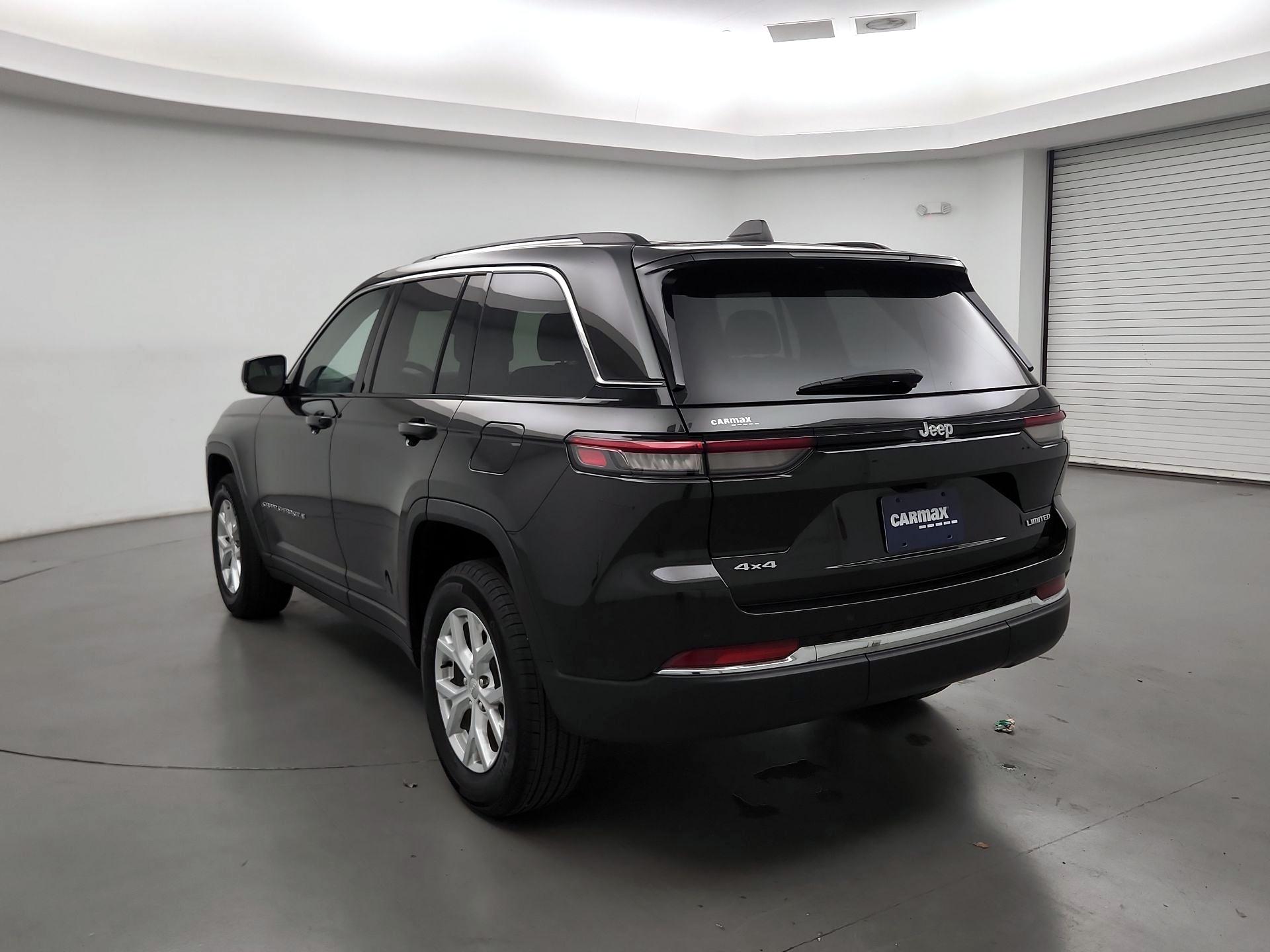 Thumbnail: 2023 Jeep Grand Cherokee - 7