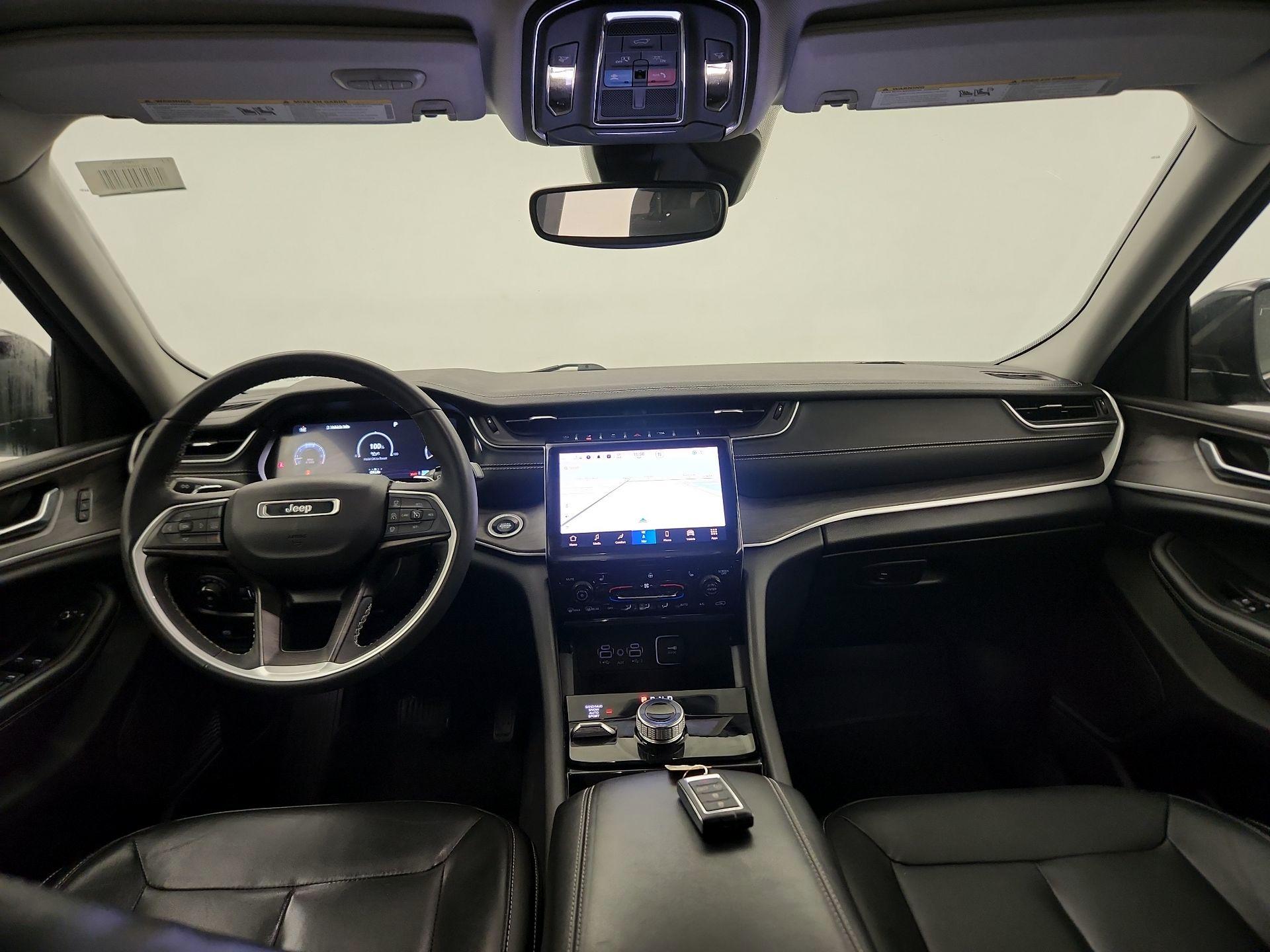 Thumbnail: 2023 Jeep Grand Cherokee - 8