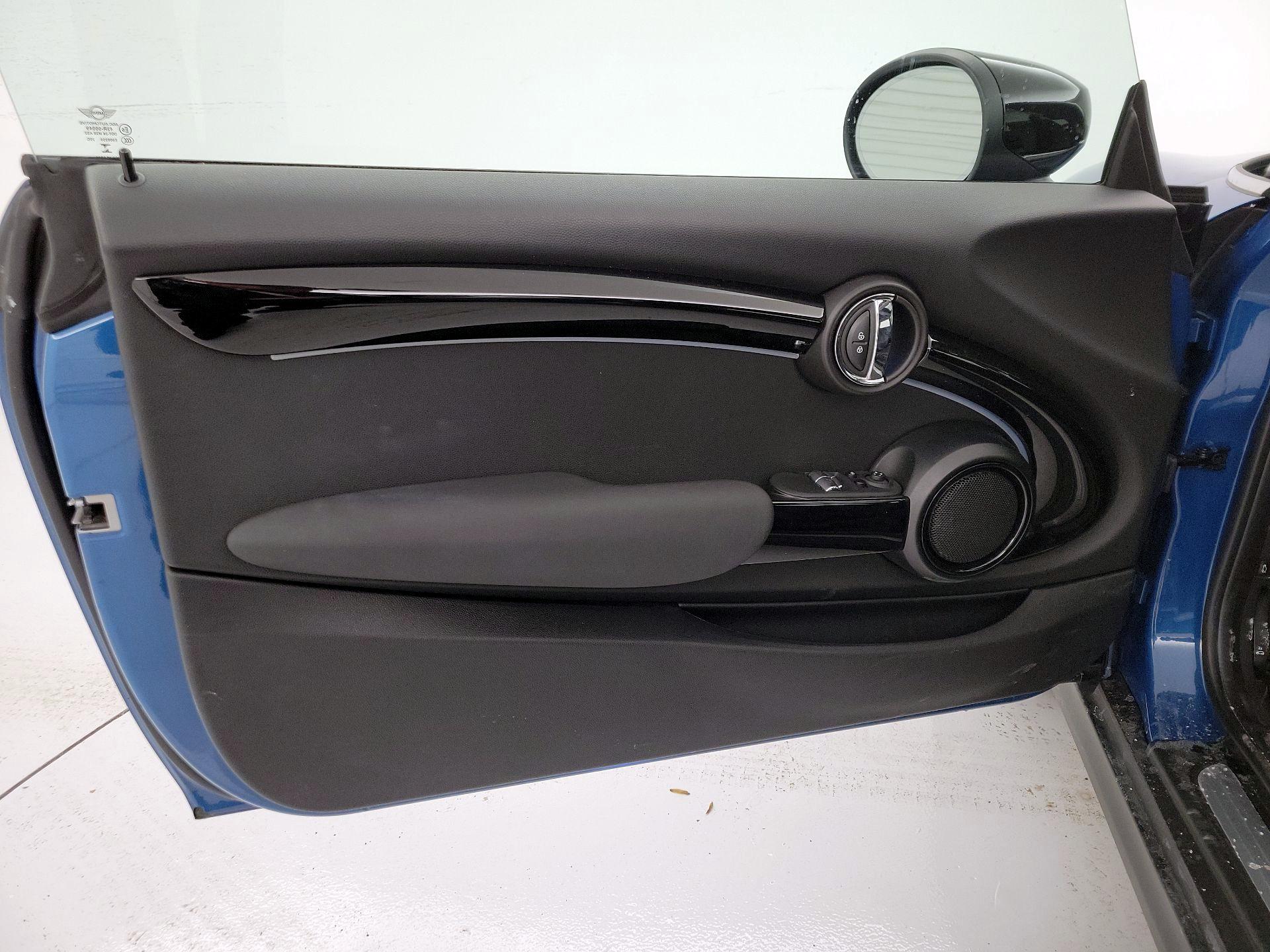 Thumbnail: 2023 MINI Cooper Hardtop - 12