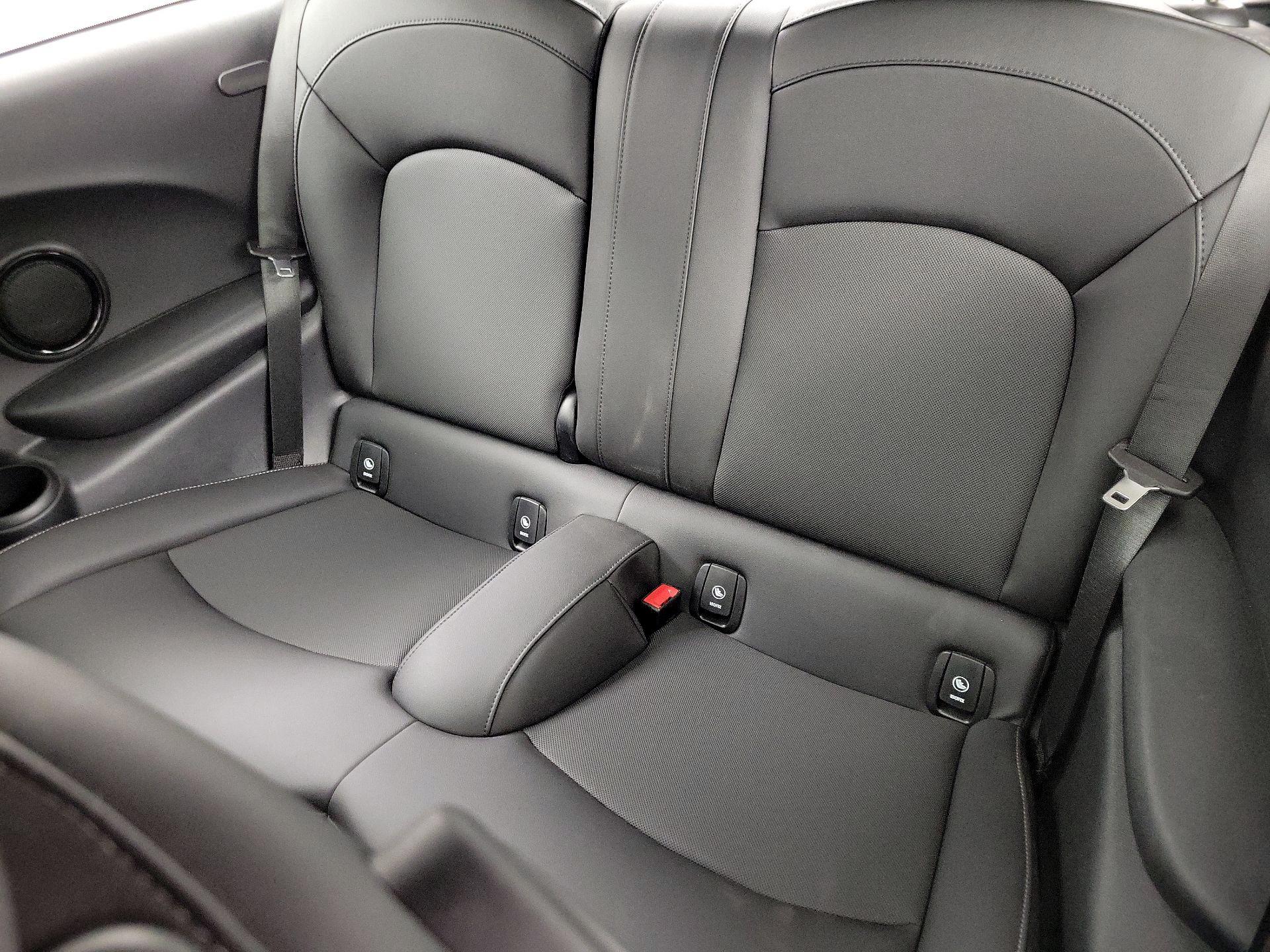 Thumbnail: 2023 MINI Cooper Hardtop - 20