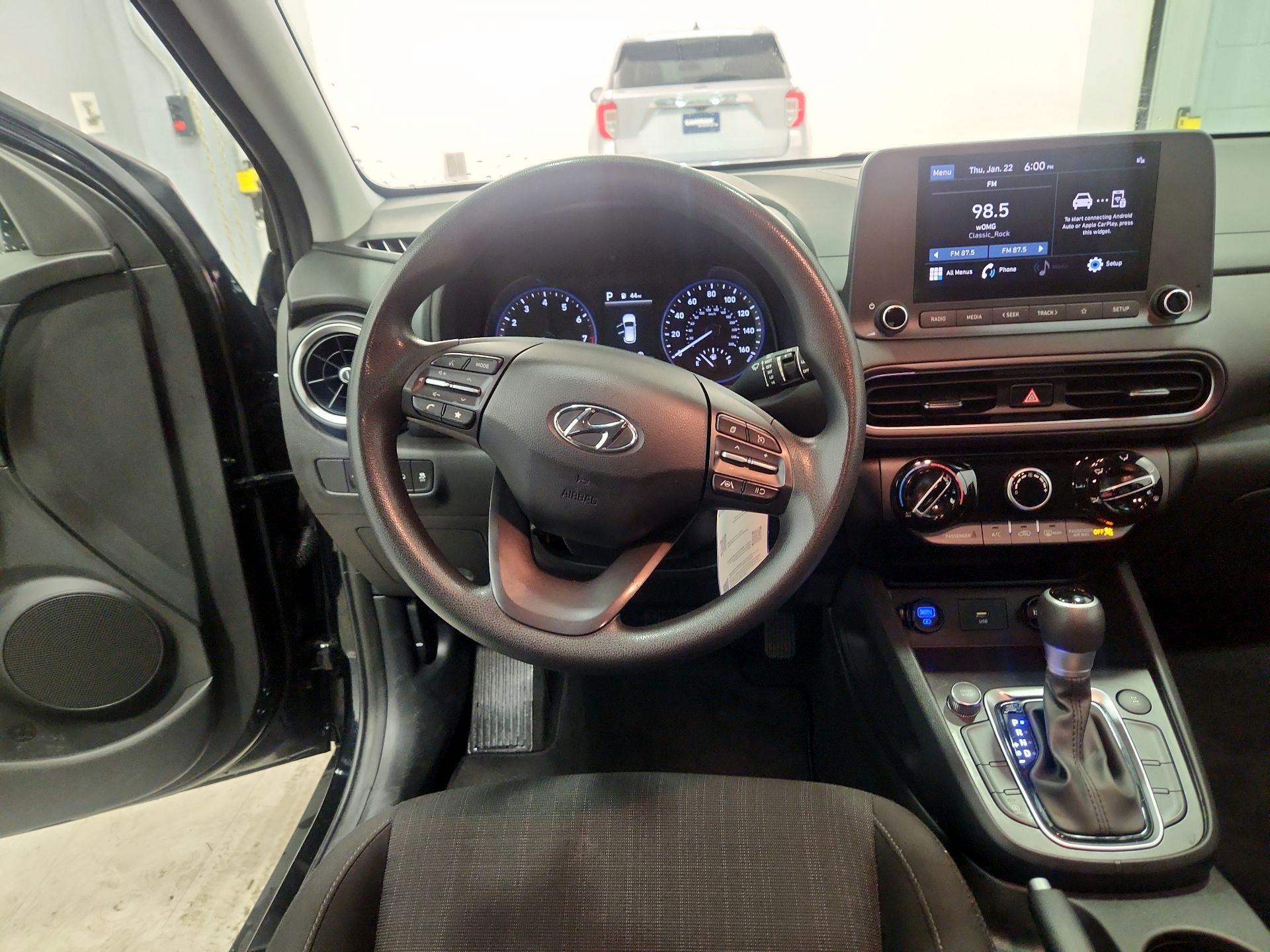 Thumbnail: 2023 Hyundai Kona - 10