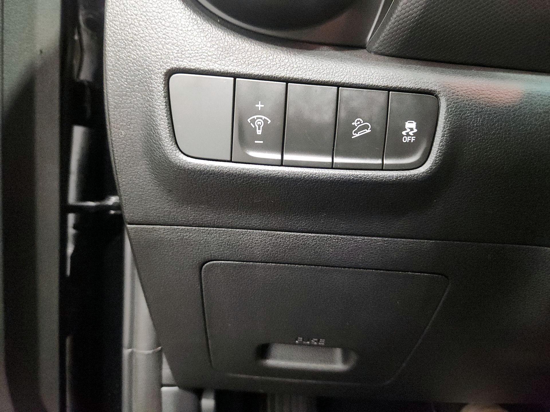 Thumbnail: 2023 Hyundai Kona - 13