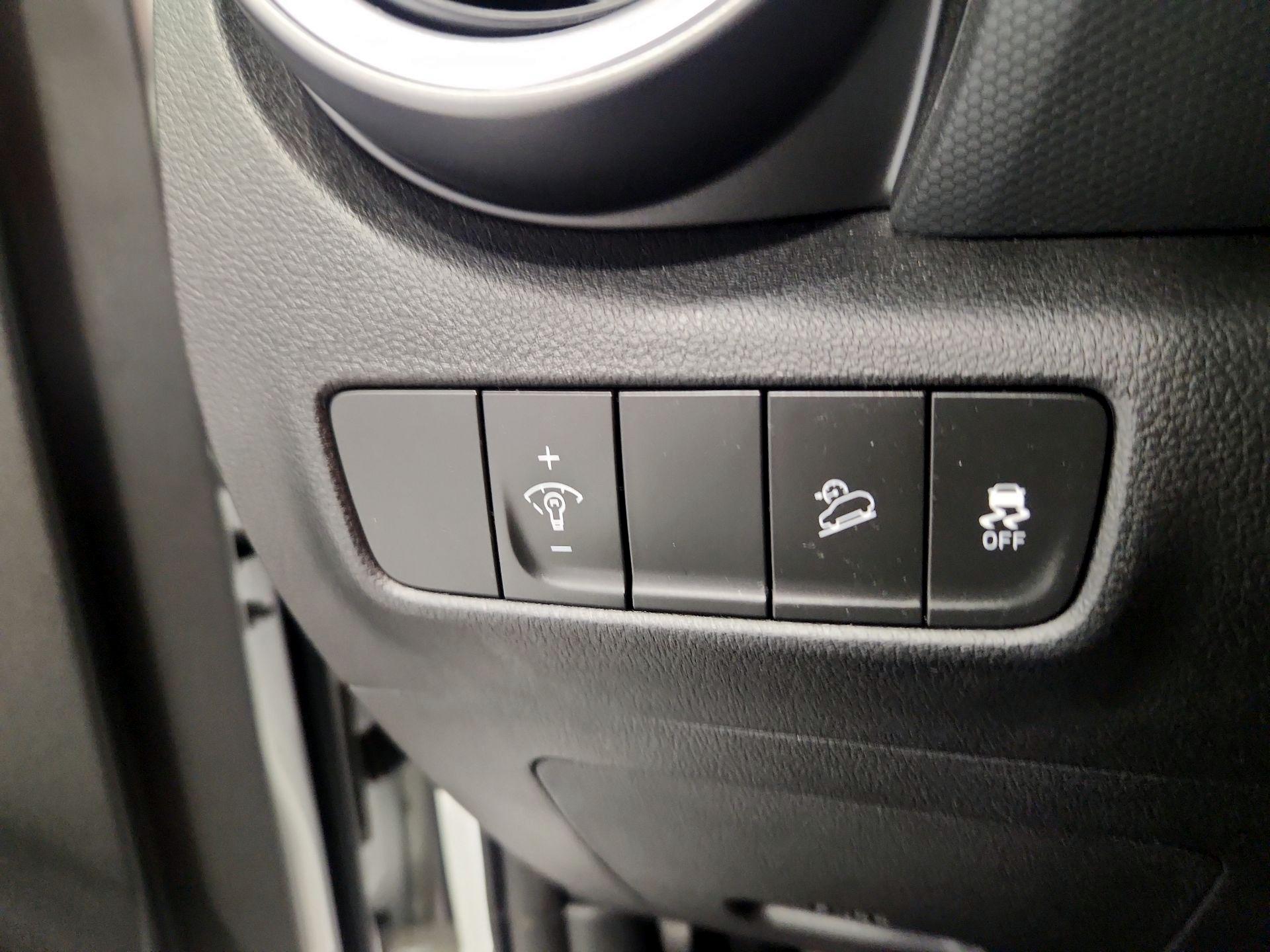 Thumbnail: 2023 Hyundai Kona - 13