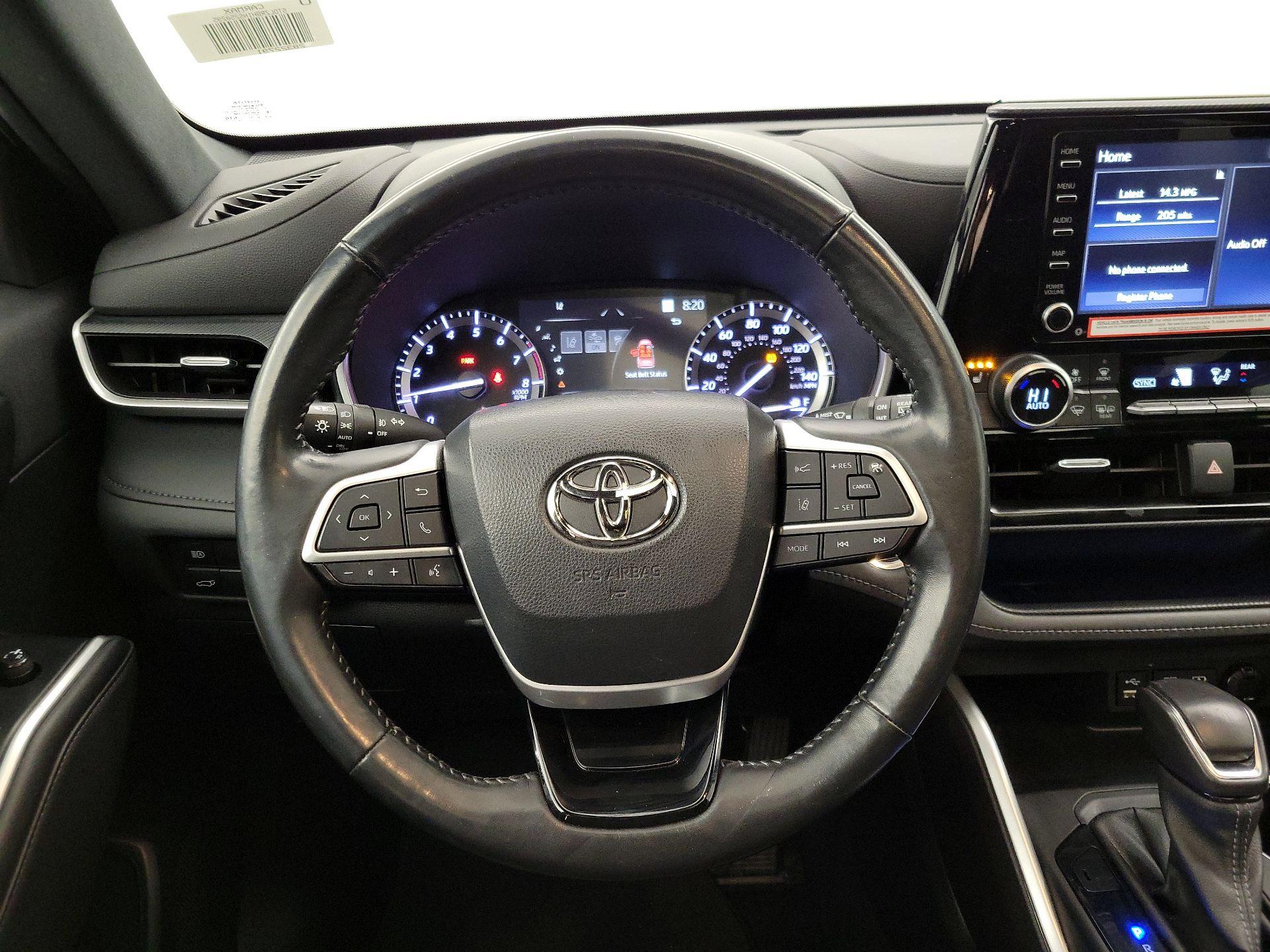 Thumbnail: 2022 Toyota Highlander - 10