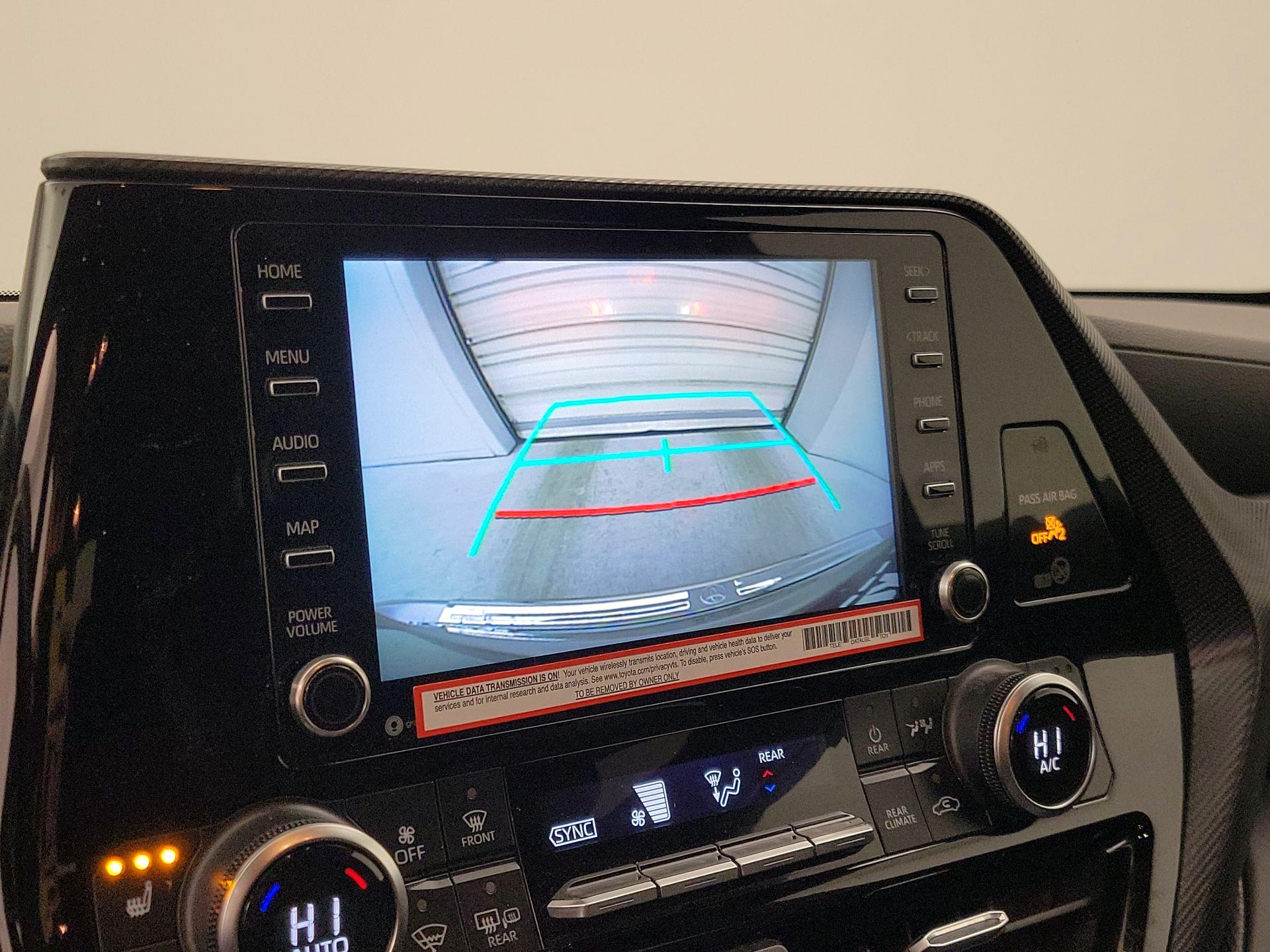 Thumbnail: 2022 Toyota Highlander - 14