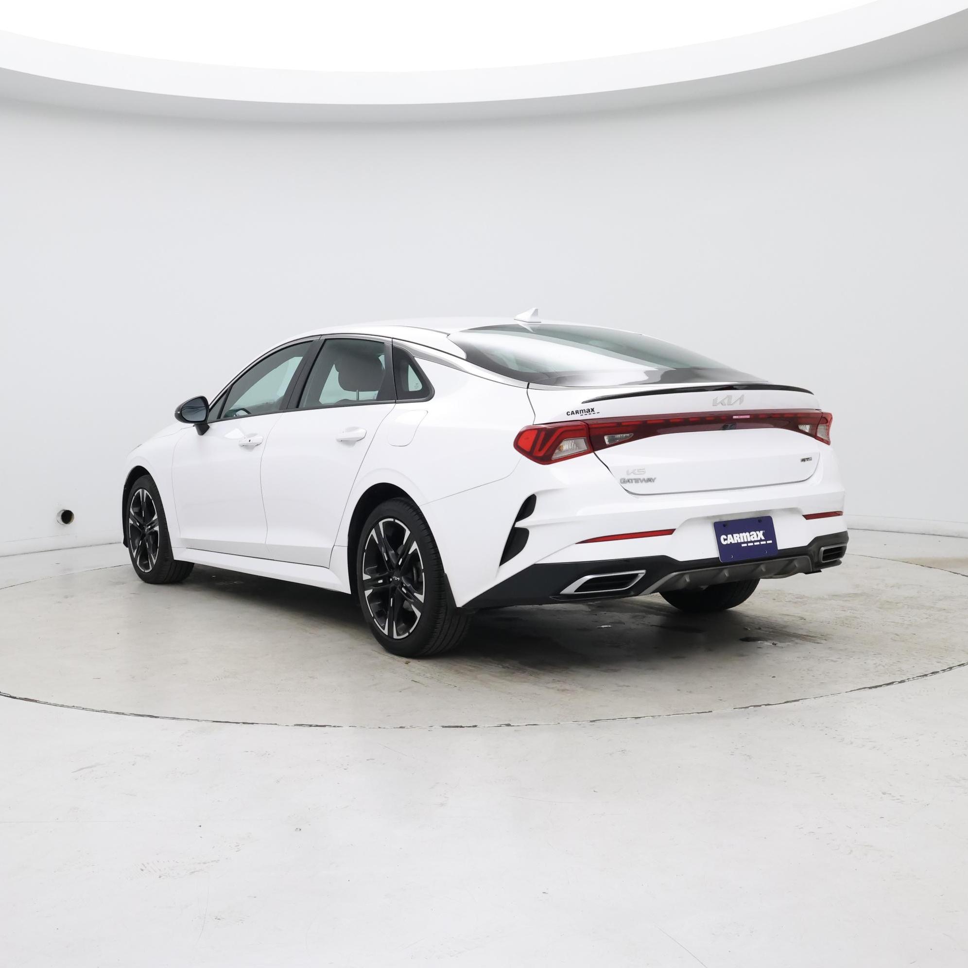 Thumbnail: 2023 Kia K5 - 2