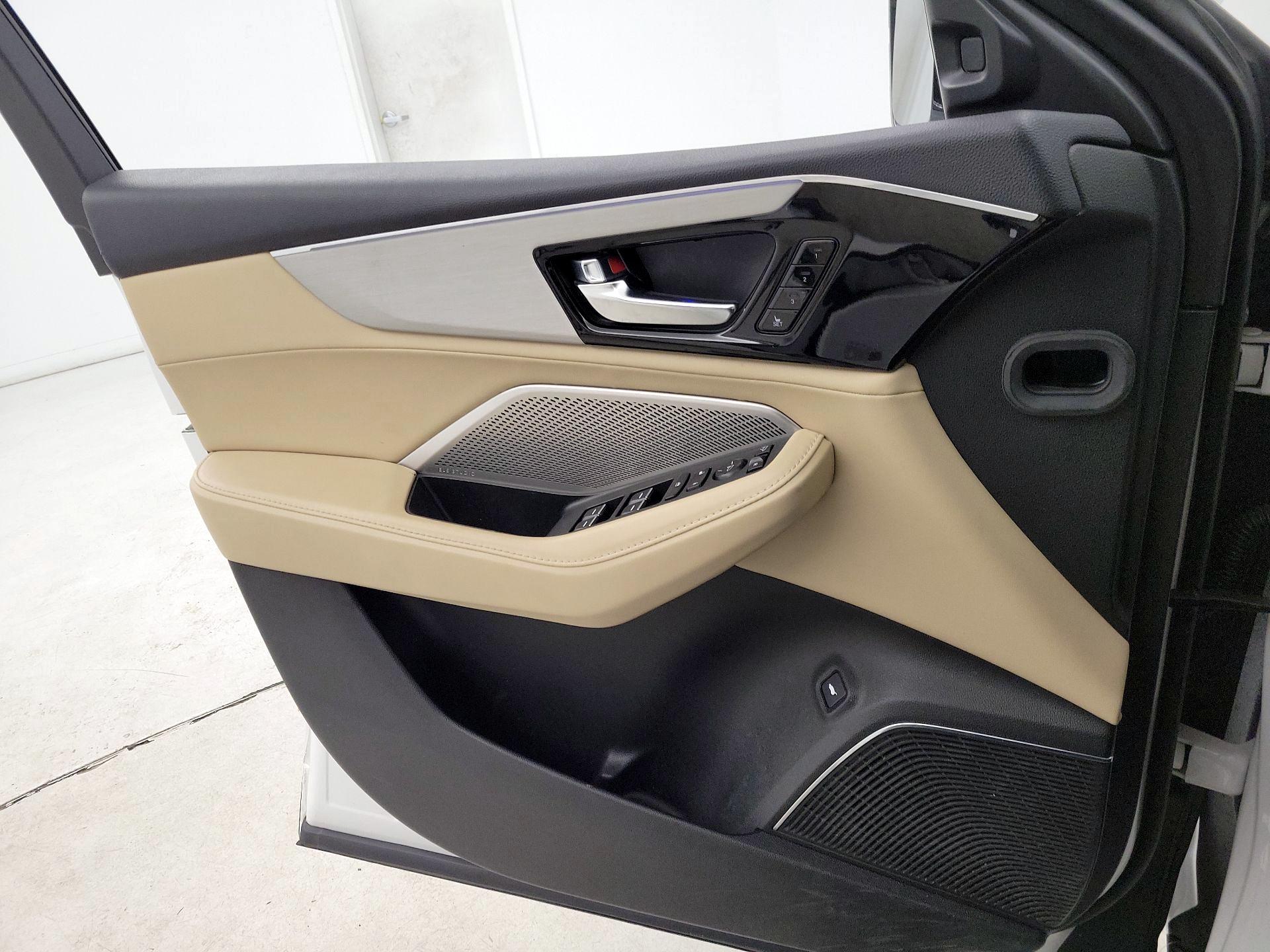 Thumbnail: 2023 Acura MDX - 12