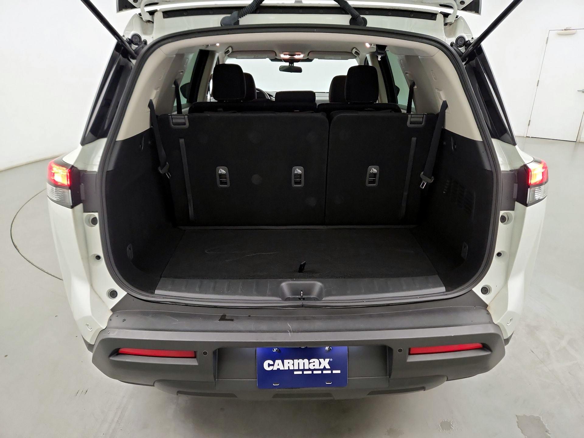 Thumbnail: 2024 Nissan Pathfinder - 18