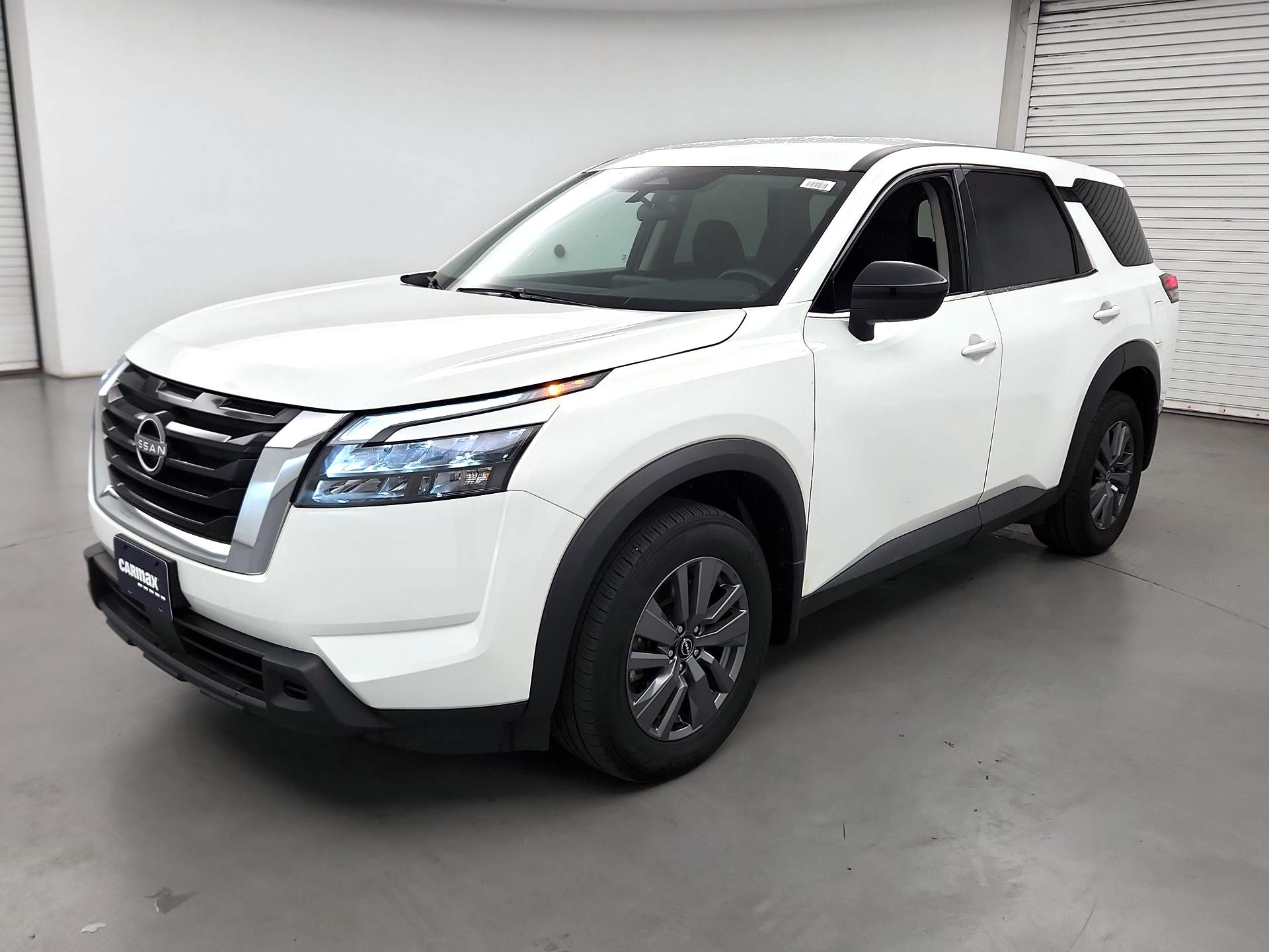 Thumbnail: 2024 Nissan Pathfinder - 3