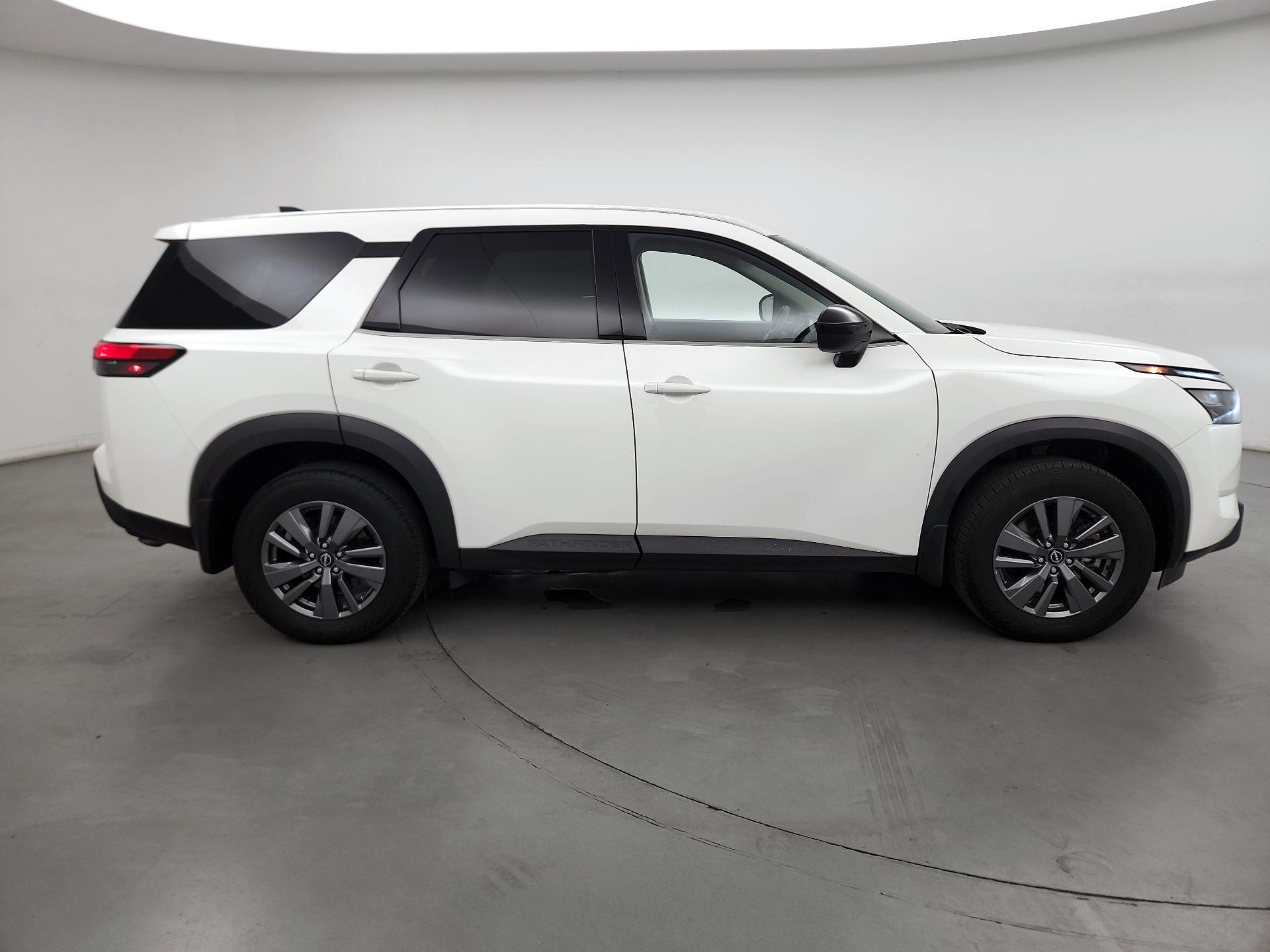 Thumbnail: 2024 Nissan Pathfinder - 4