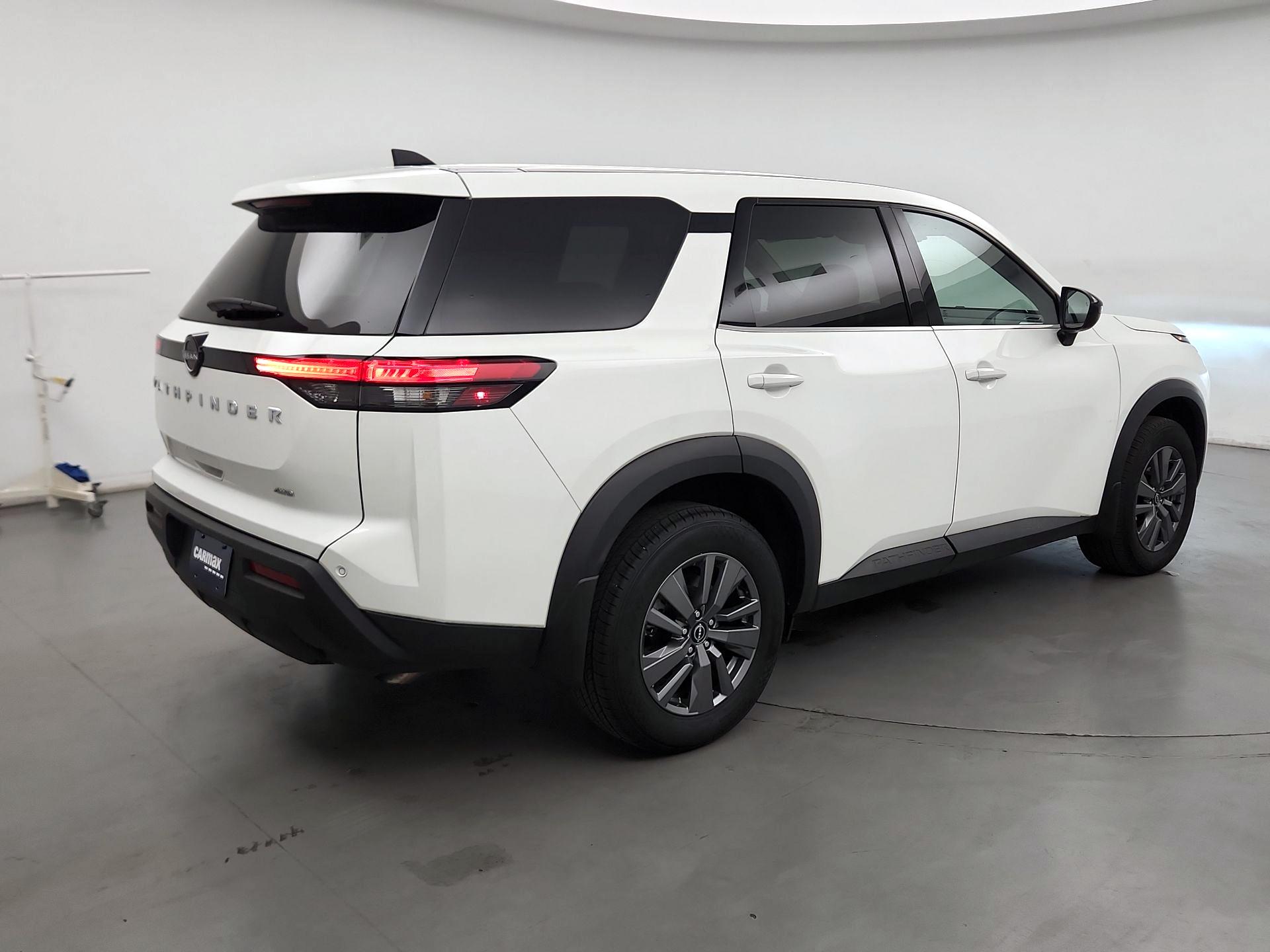 Thumbnail: 2024 Nissan Pathfinder - 5