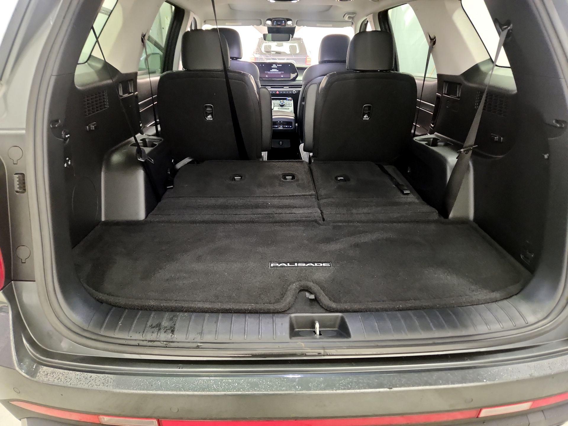 Thumbnail: 2023 Hyundai Palisade - 20