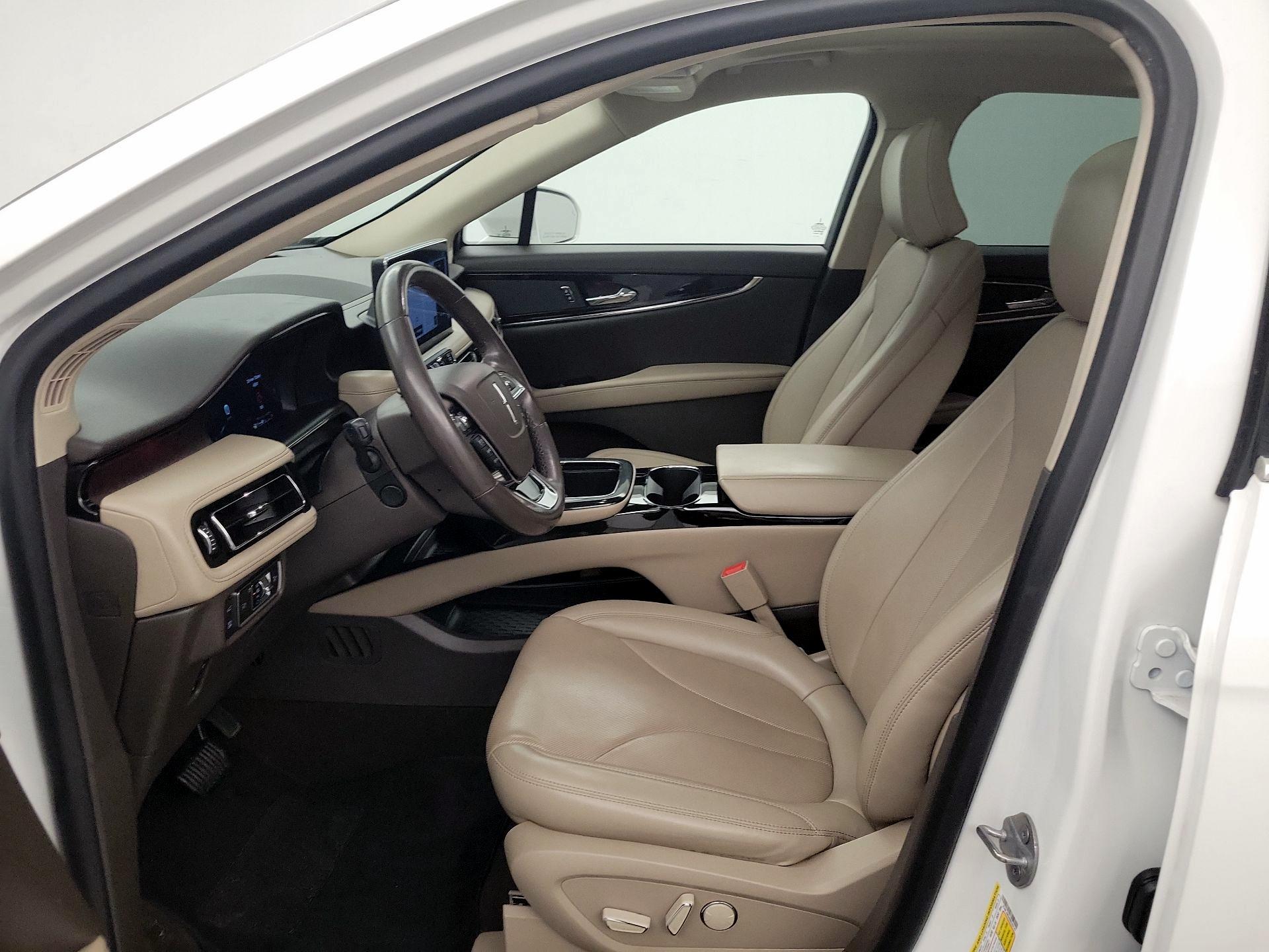 Thumbnail: 2022 Lincoln Nautilus - 9