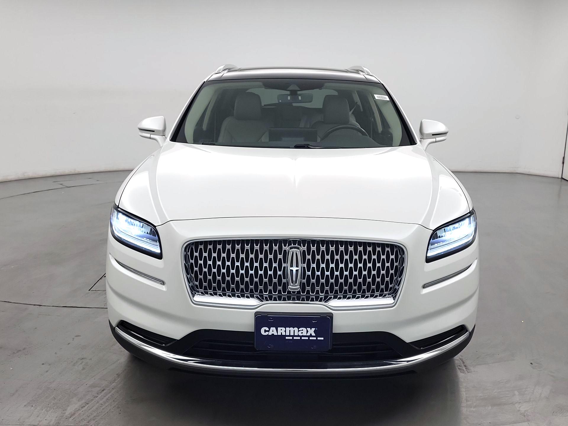 Thumbnail: 2022 Lincoln Nautilus - 2