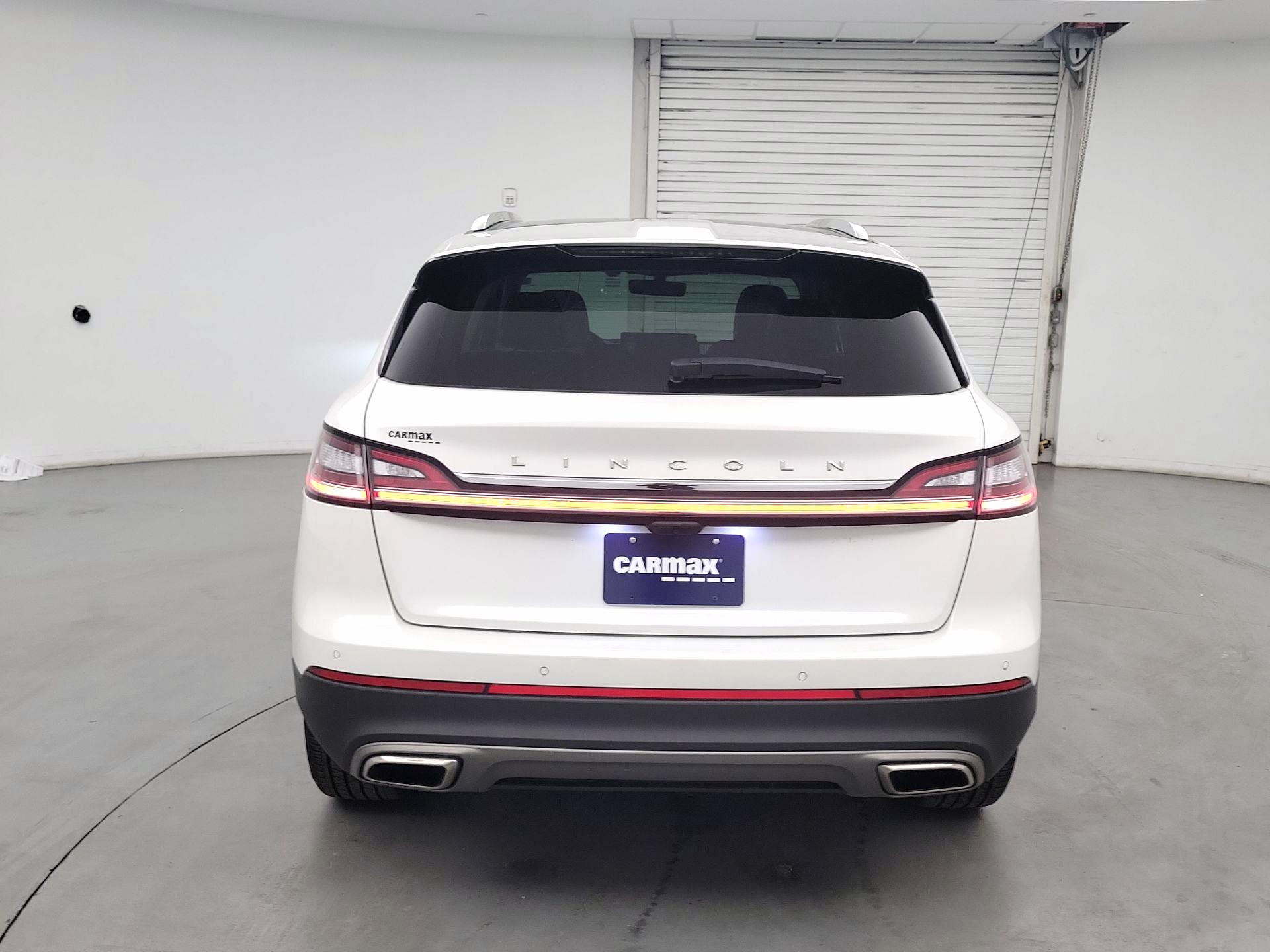 Thumbnail: 2022 Lincoln Nautilus - 6