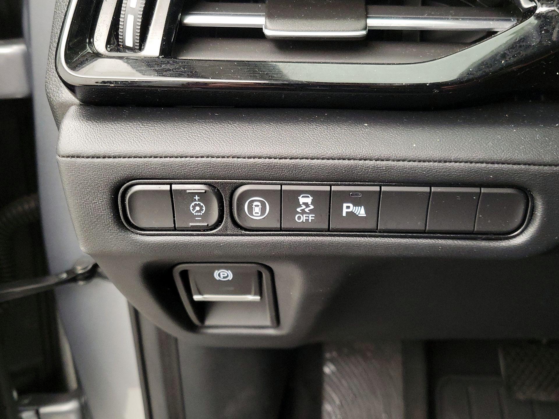 Thumbnail: 2023 Acura MDX - 13