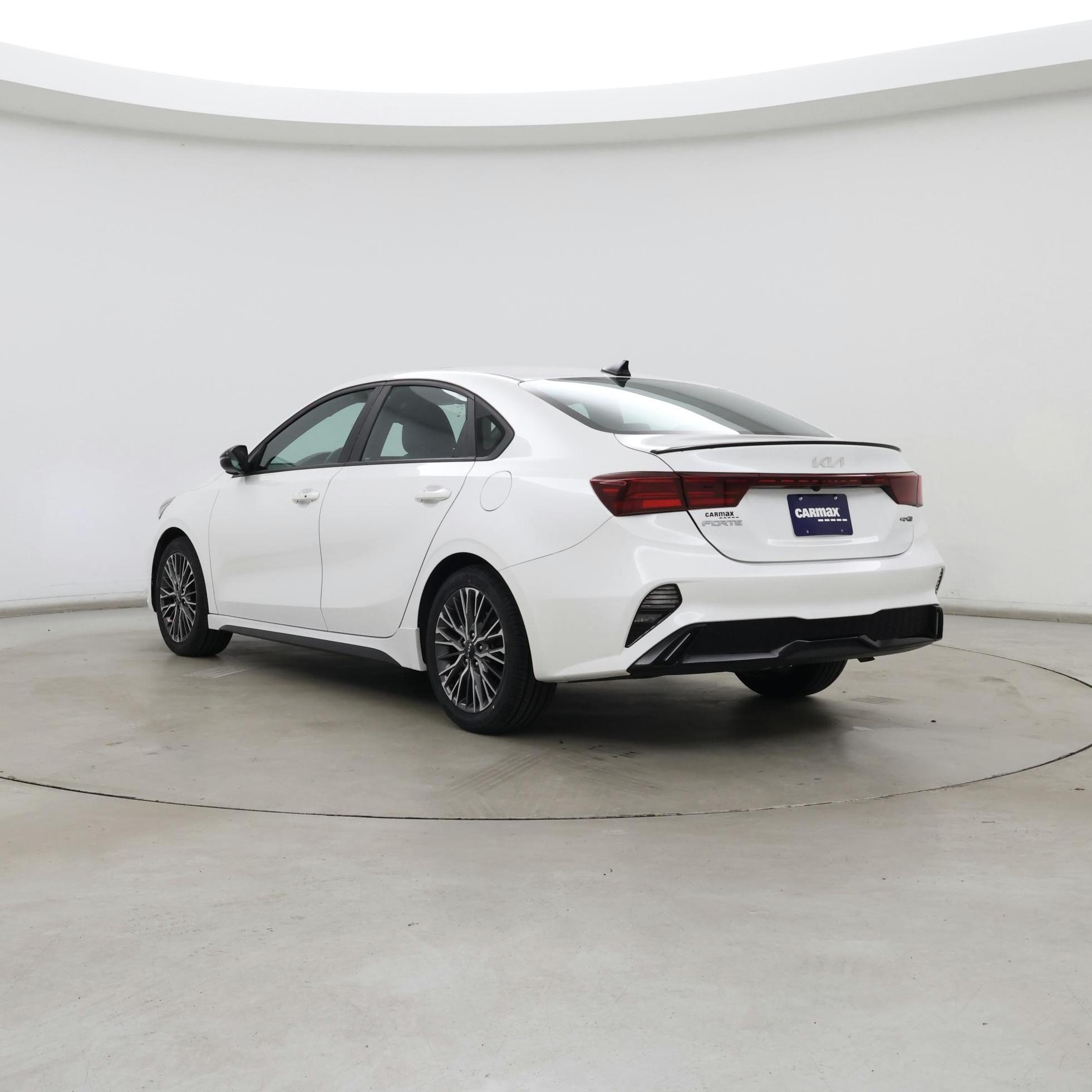 Thumbnail: 2023 Kia Forte - 2