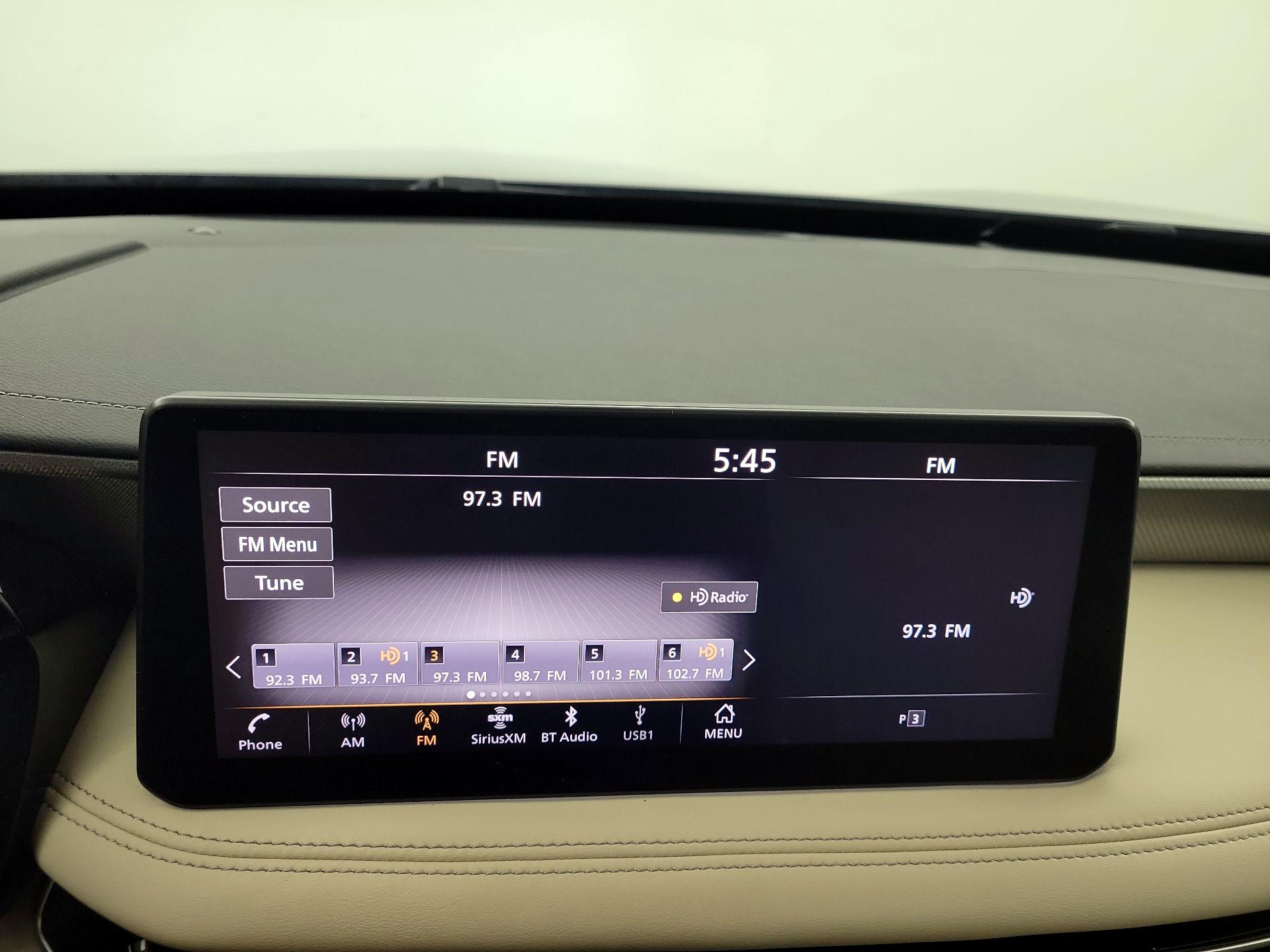 Thumbnail: 2023 INFINITI QX60 - 13