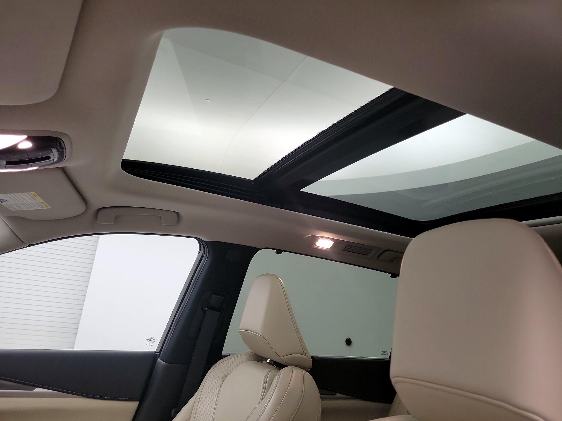 Thumbnail: 2023 INFINITI QX60 - 17