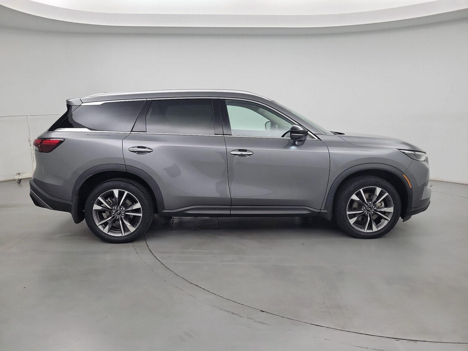 Thumbnail: 2023 INFINITI QX60 - 4