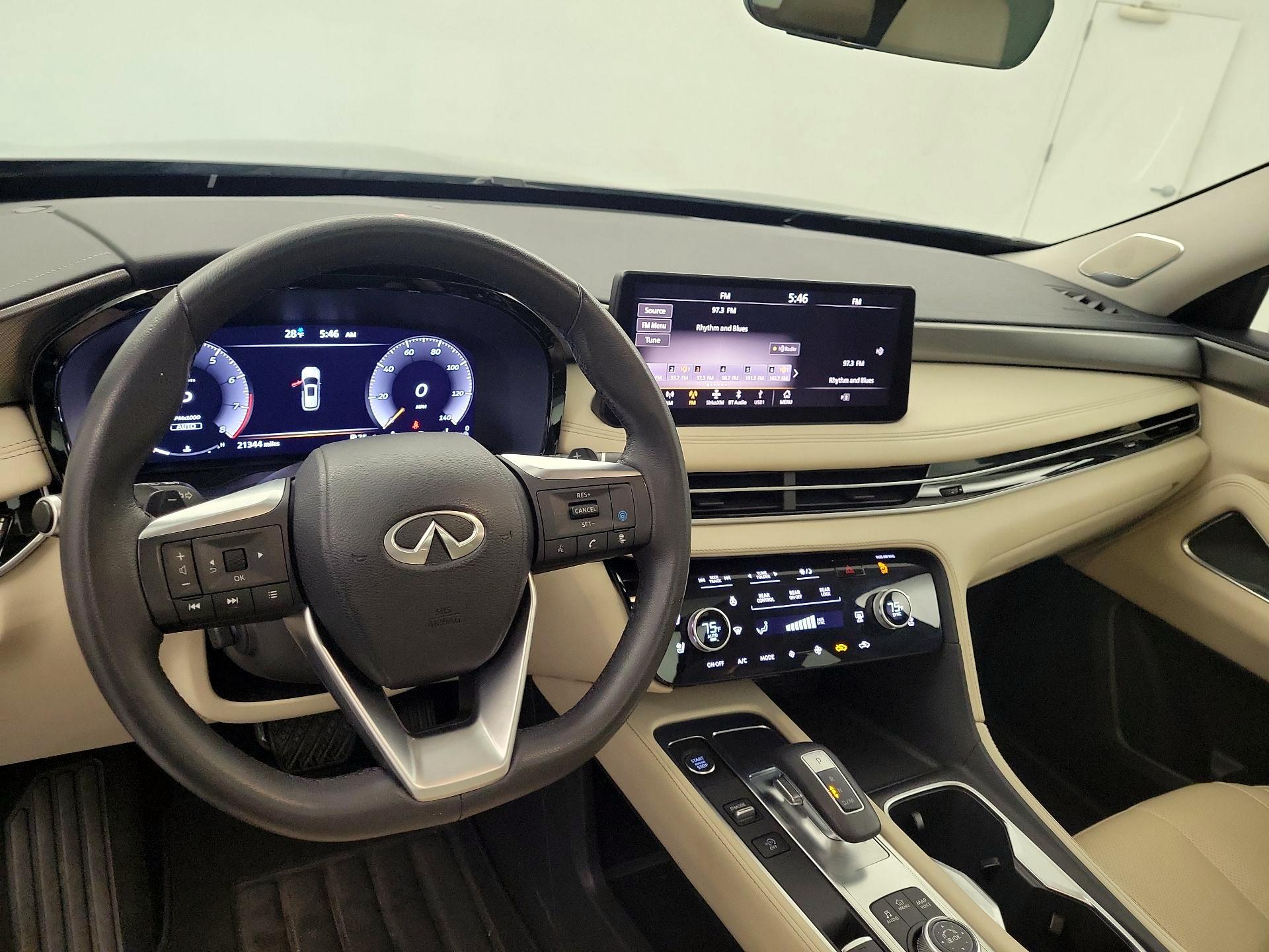 Thumbnail: 2023 INFINITI QX60 - 8