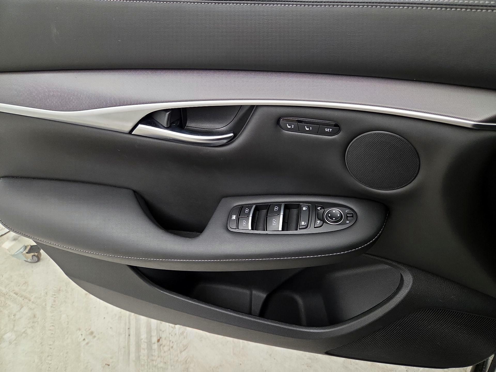 Thumbnail: 2023 INFINITI QX50 - 12