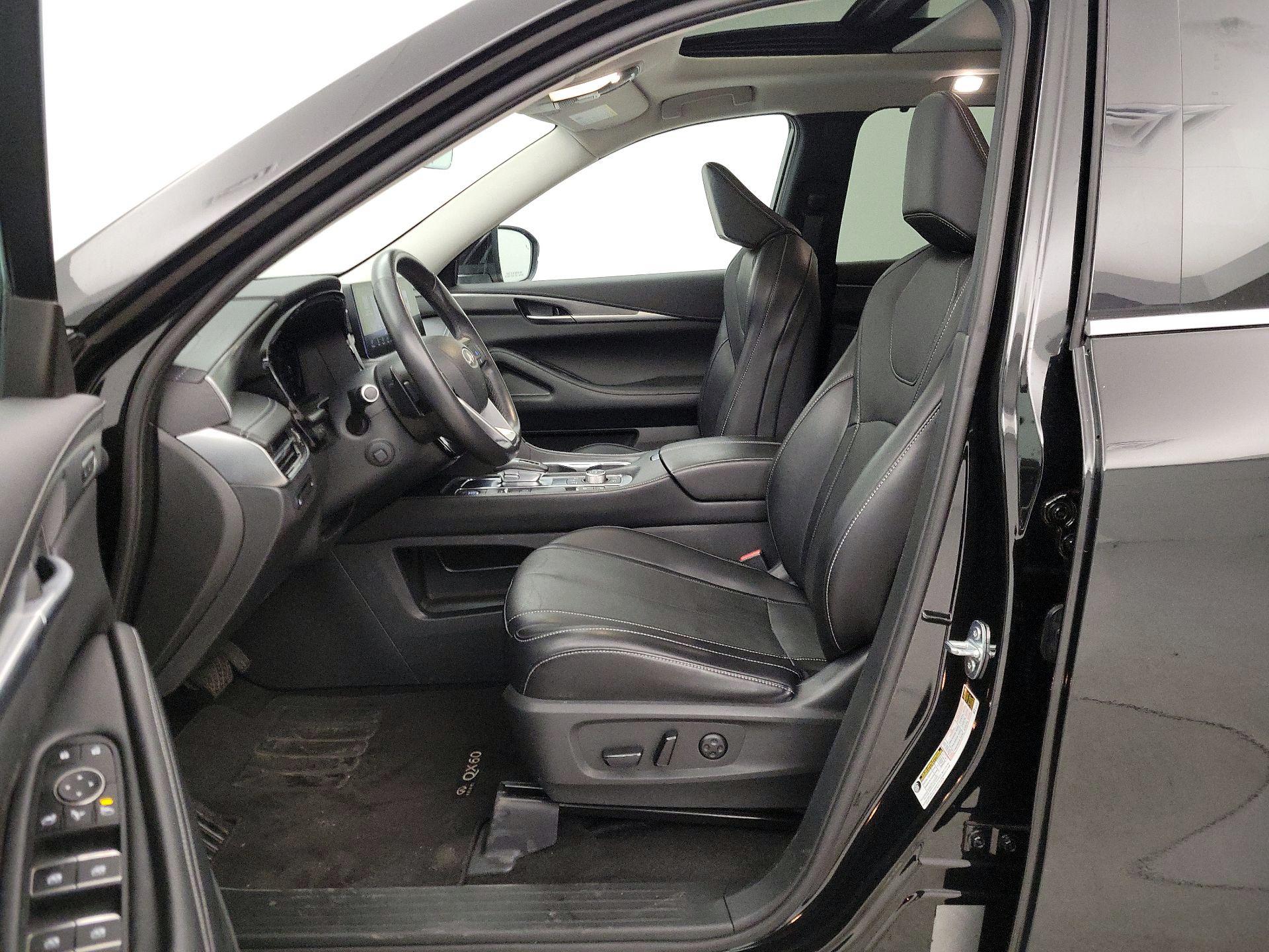 Thumbnail: 2023 INFINITI QX60 - 11