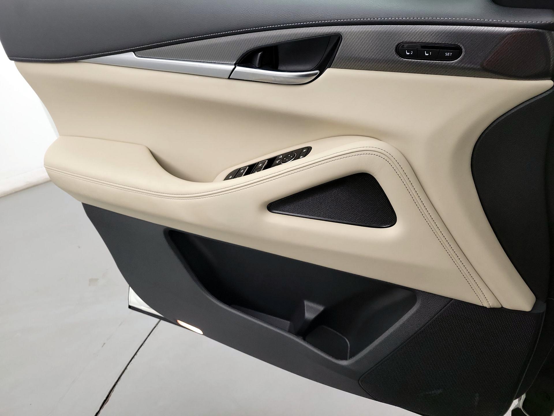 Thumbnail: 2024 INFINITI QX60 - 10