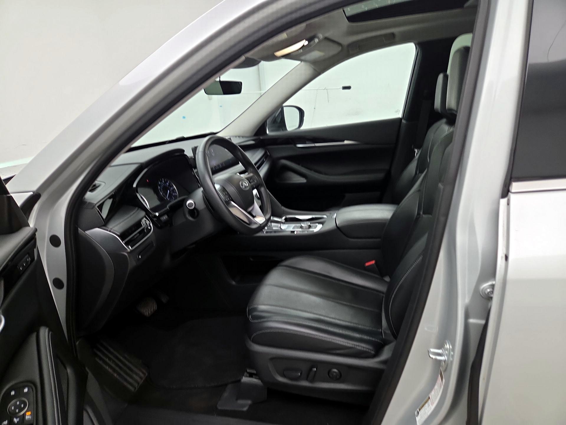 Thumbnail: 2023 INFINITI QX60 - 11