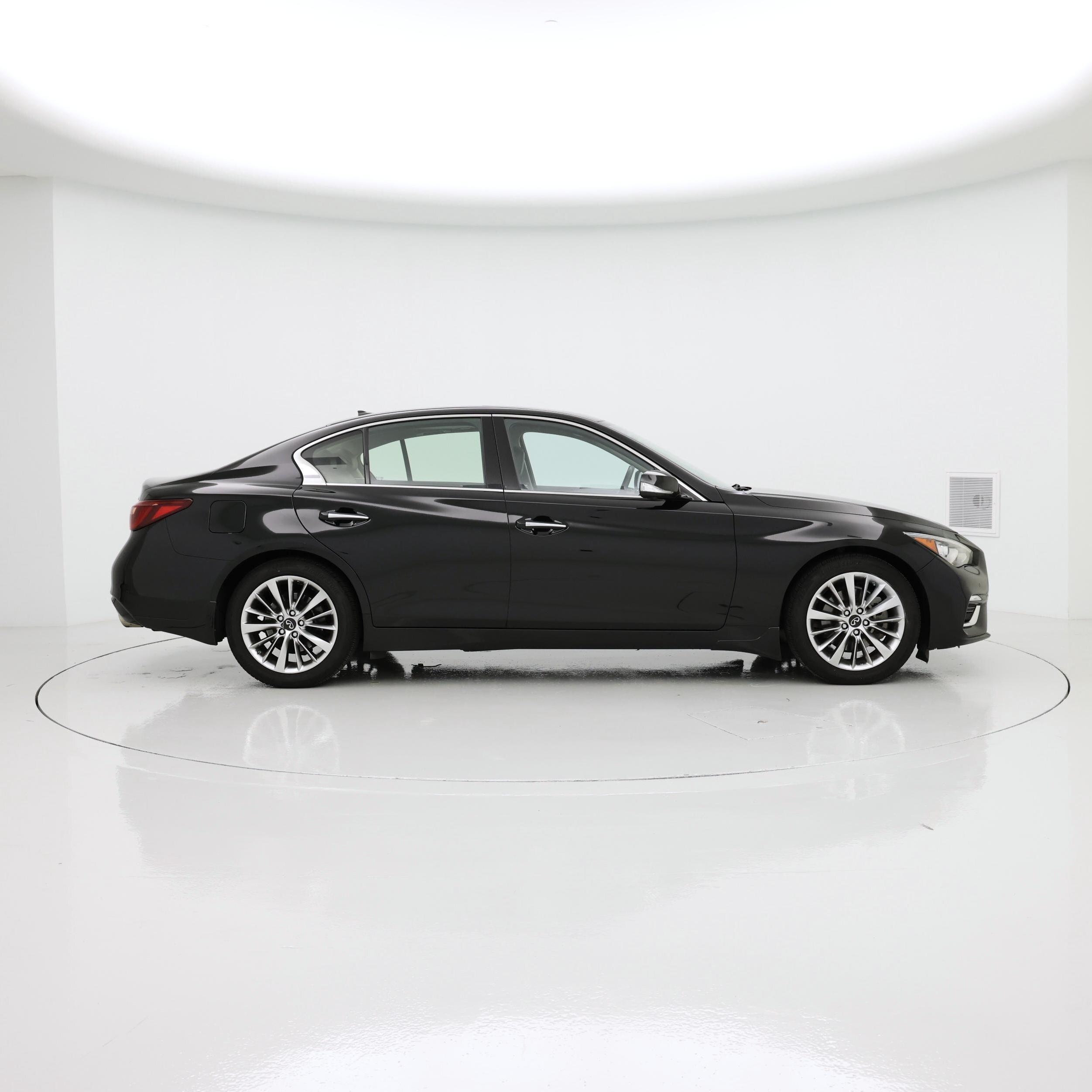 Thumbnail: 2022 INFINITI Q50 - 7