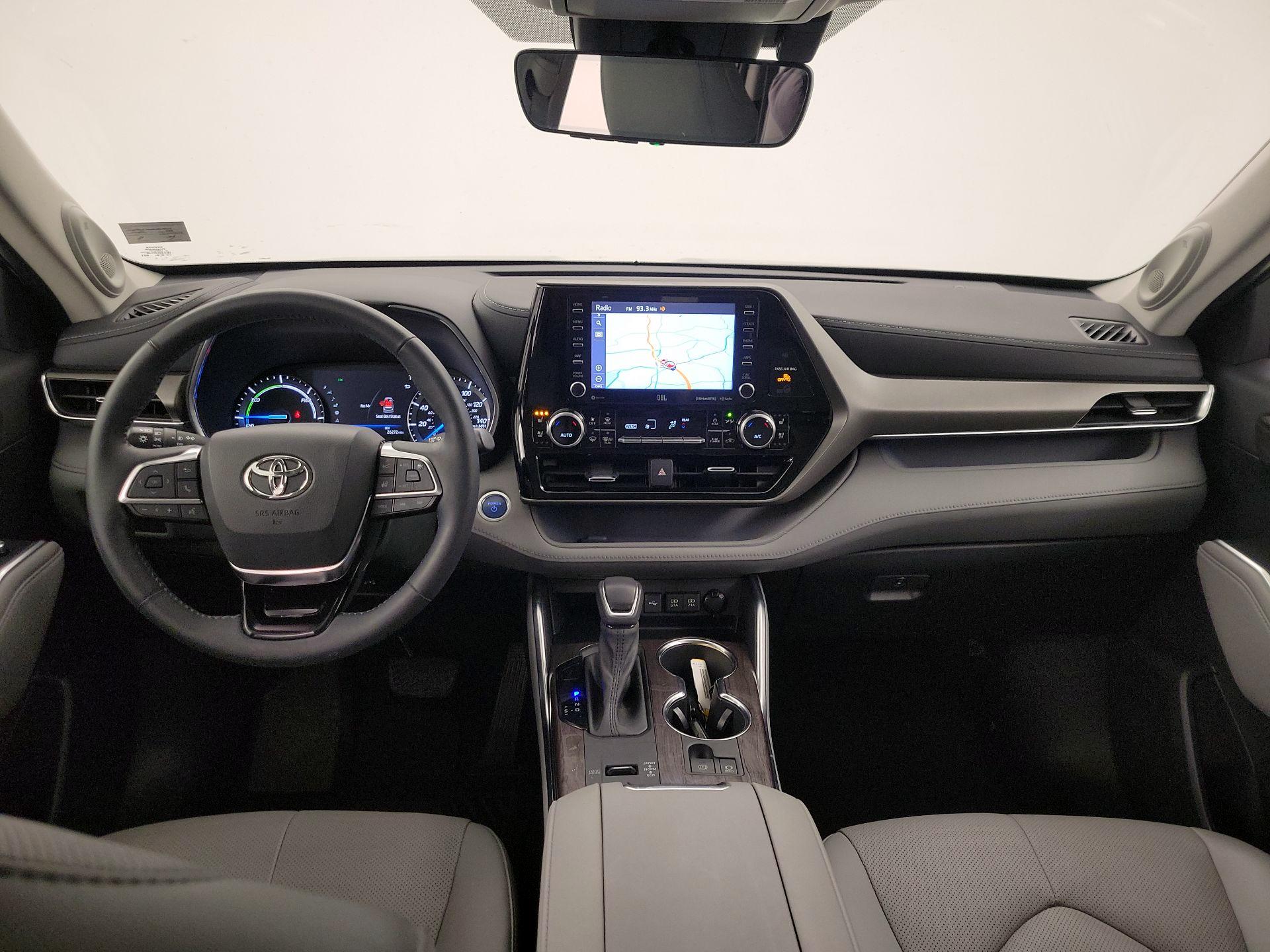 Thumbnail: 2021 Toyota Highlander - 9