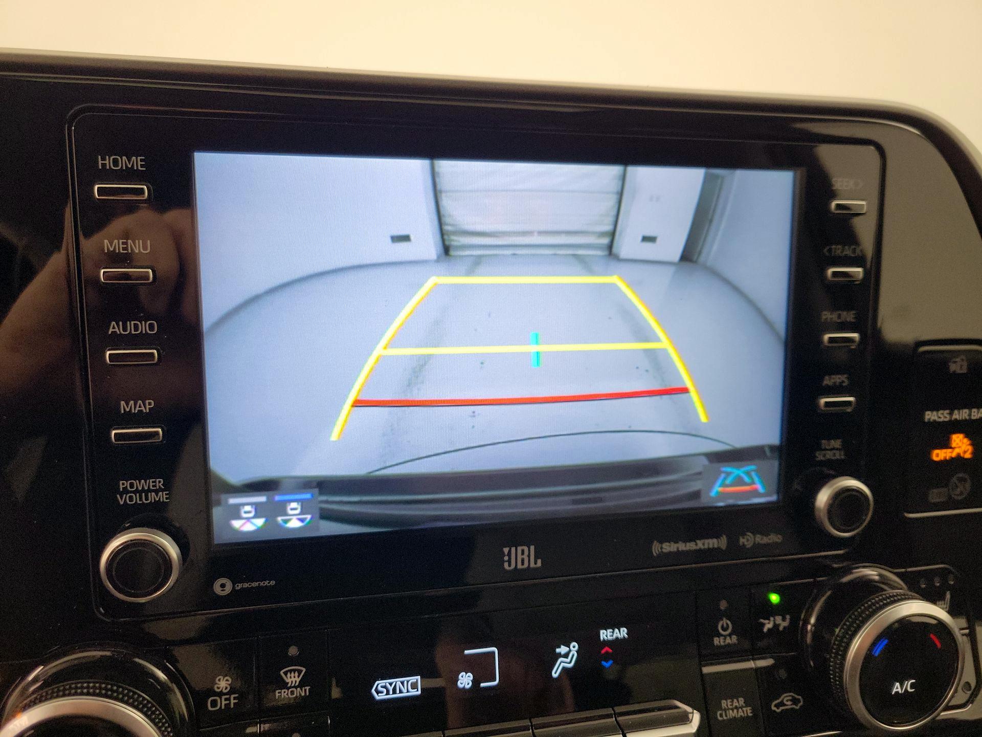 Thumbnail: 2021 Toyota Highlander - 15