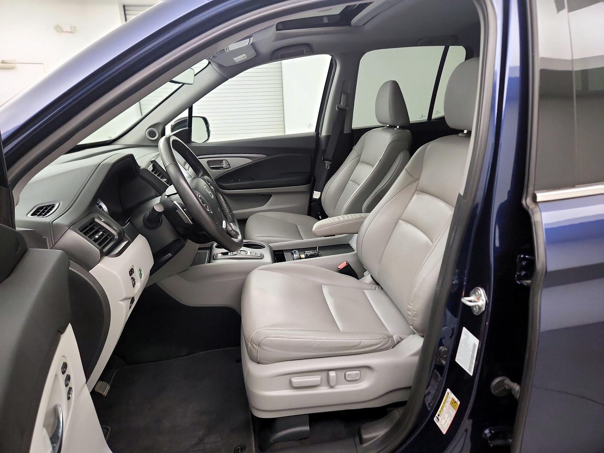 Thumbnail: 2023 Honda Ridgeline - 9