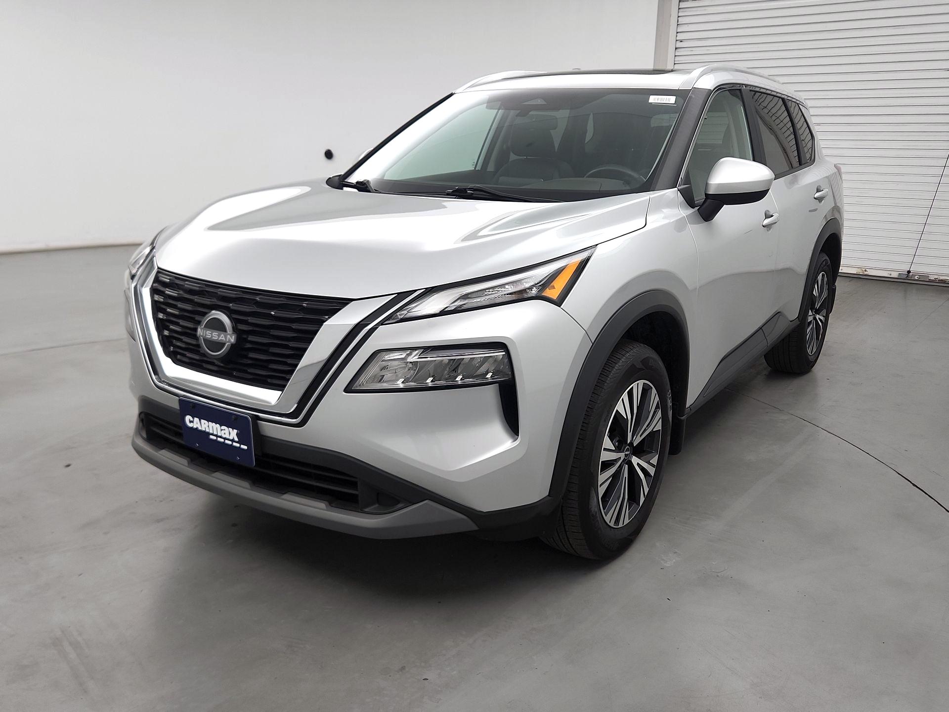 Thumbnail: 2023 Nissan Rogue - 3