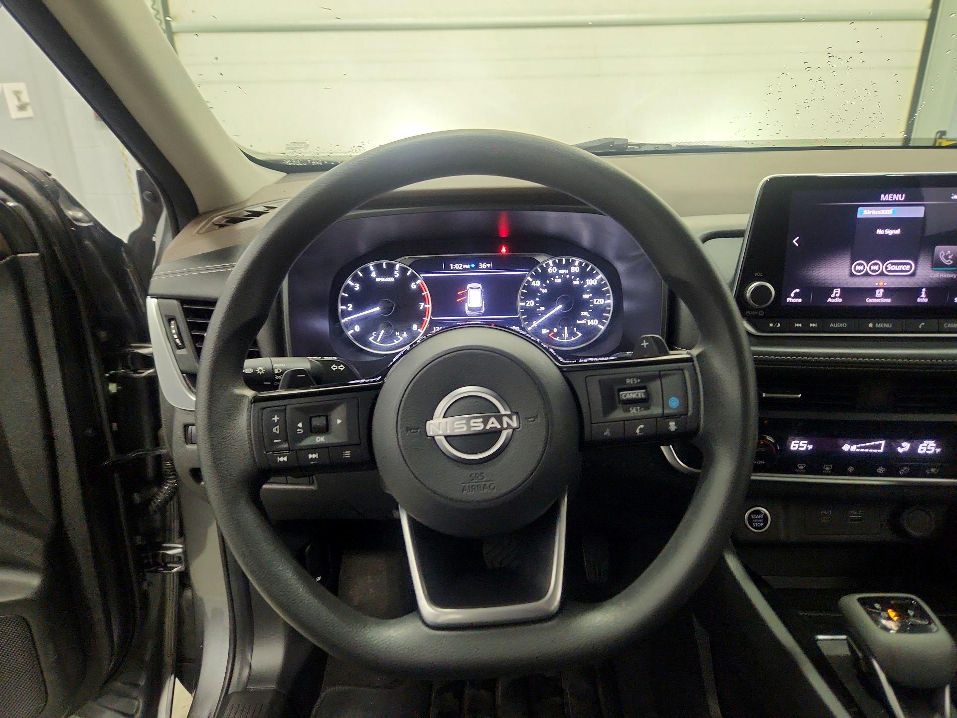 Thumbnail: 2023 Nissan Rogue - 10