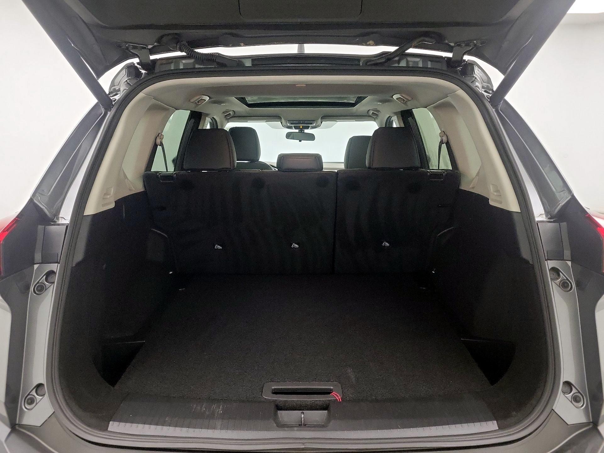 Thumbnail: 2023 Nissan Rogue - 19