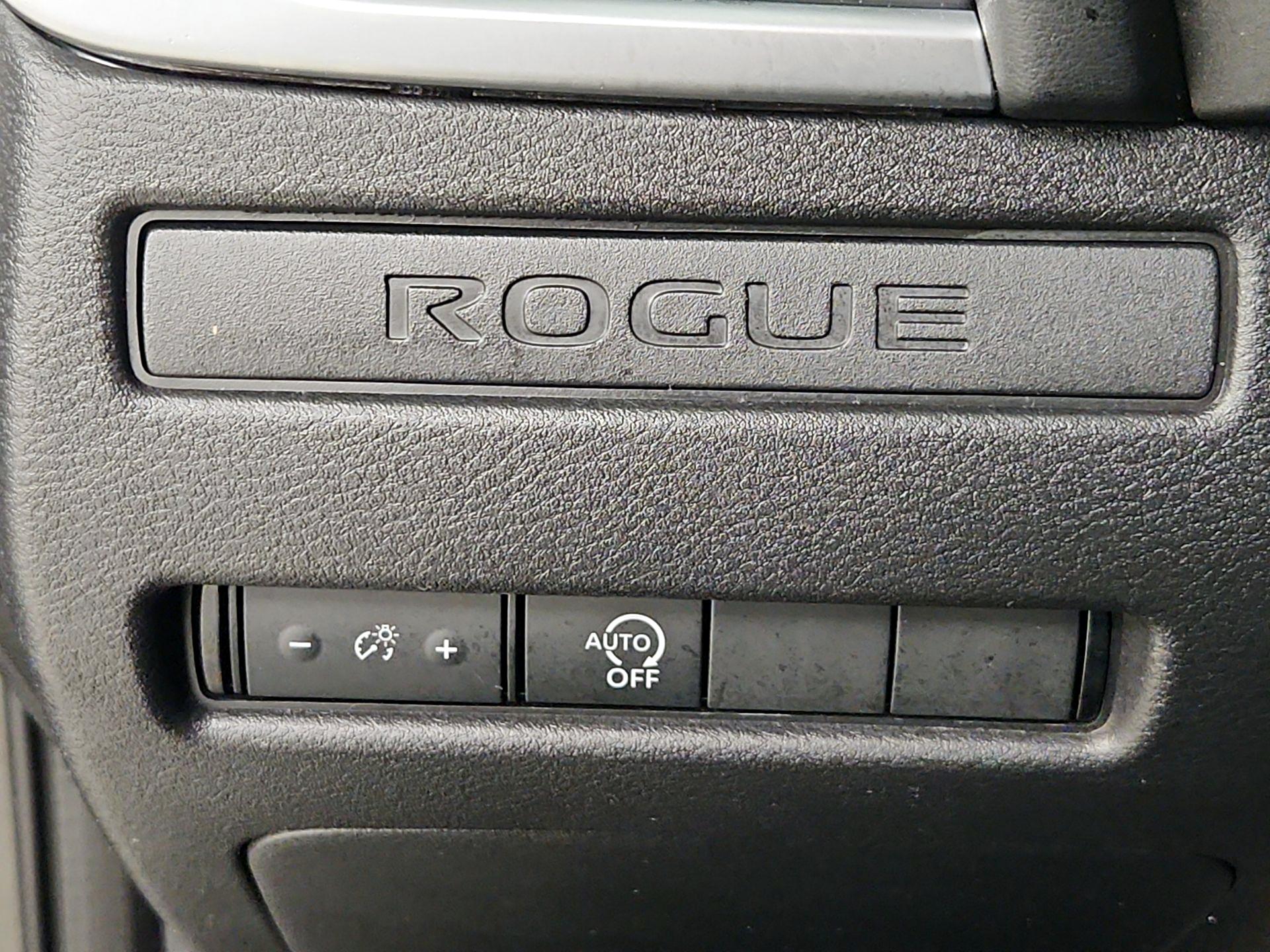 Thumbnail: 2023 Nissan Rogue - 13