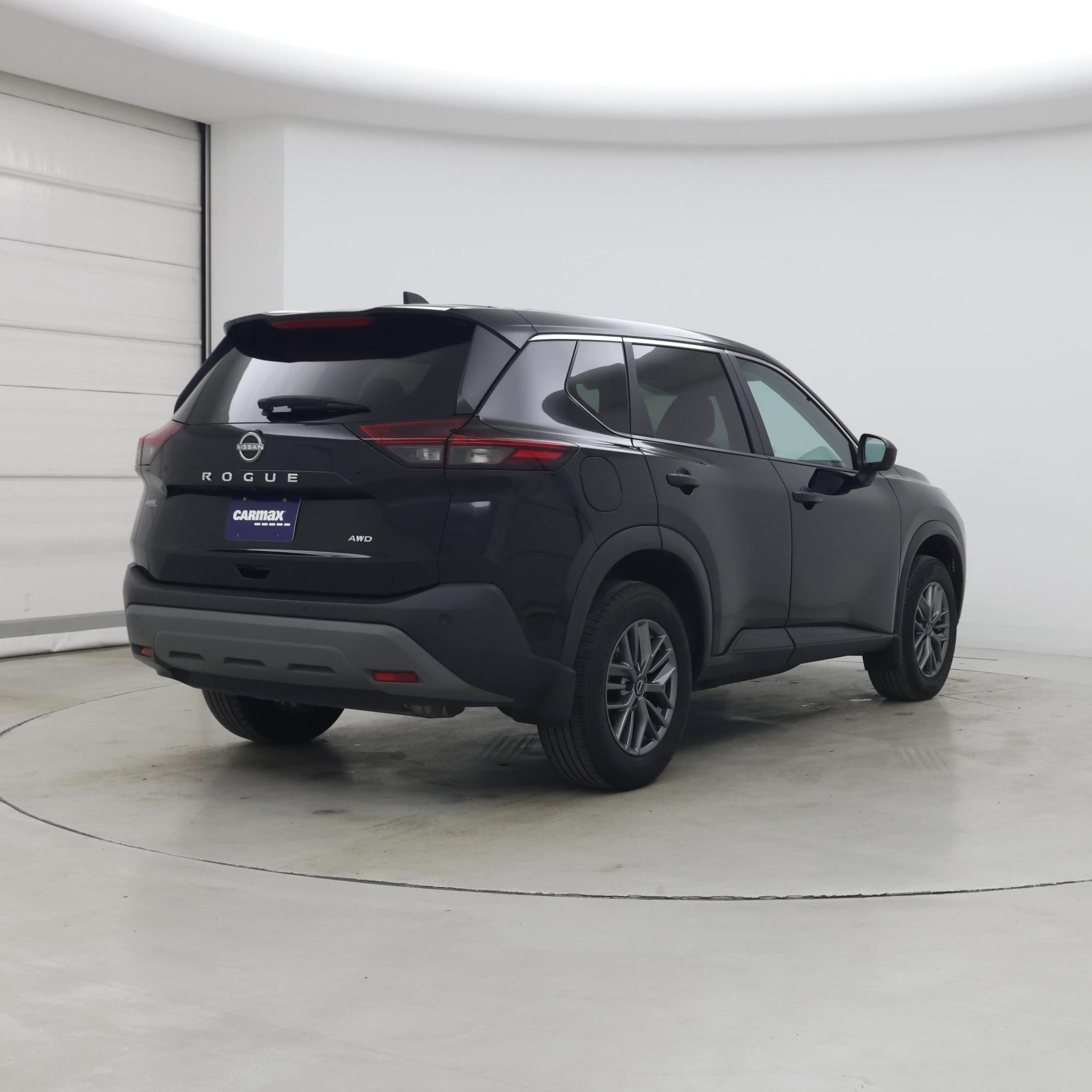 Thumbnail: 2023 Nissan Rogue - 8