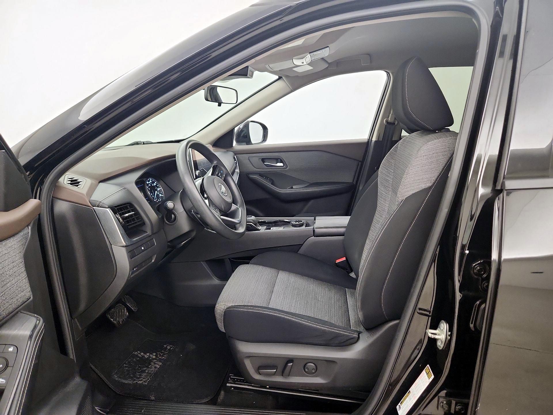 Thumbnail: 2021 Nissan Rogue - 11