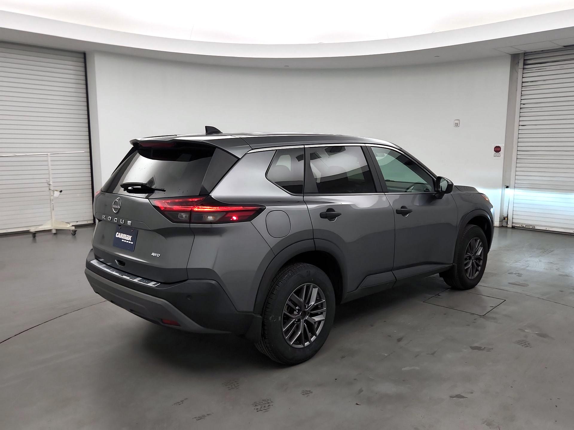 Thumbnail: 2023 Nissan Rogue - 5