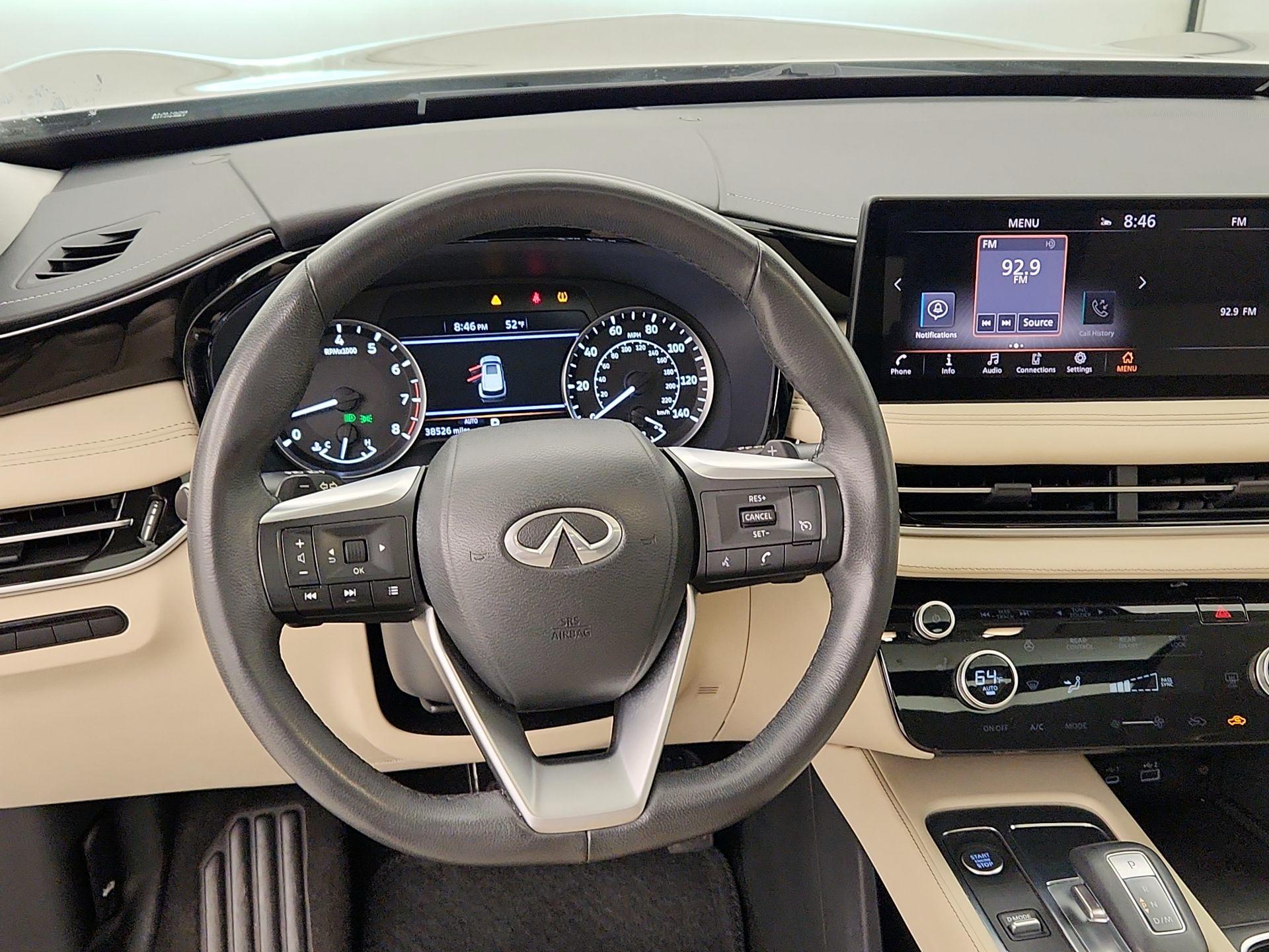 Thumbnail: 2023 INFINITI QX60 - 10