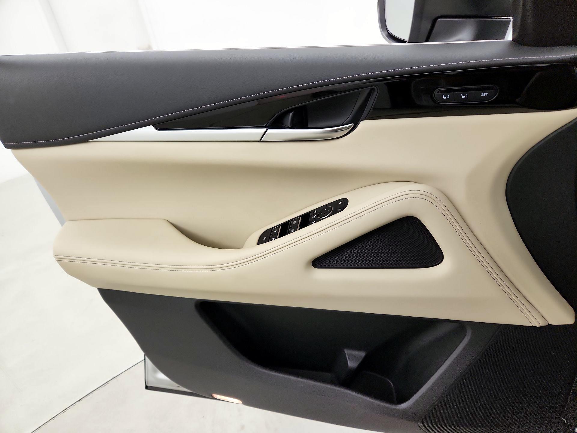 Thumbnail: 2023 INFINITI QX60 - 12