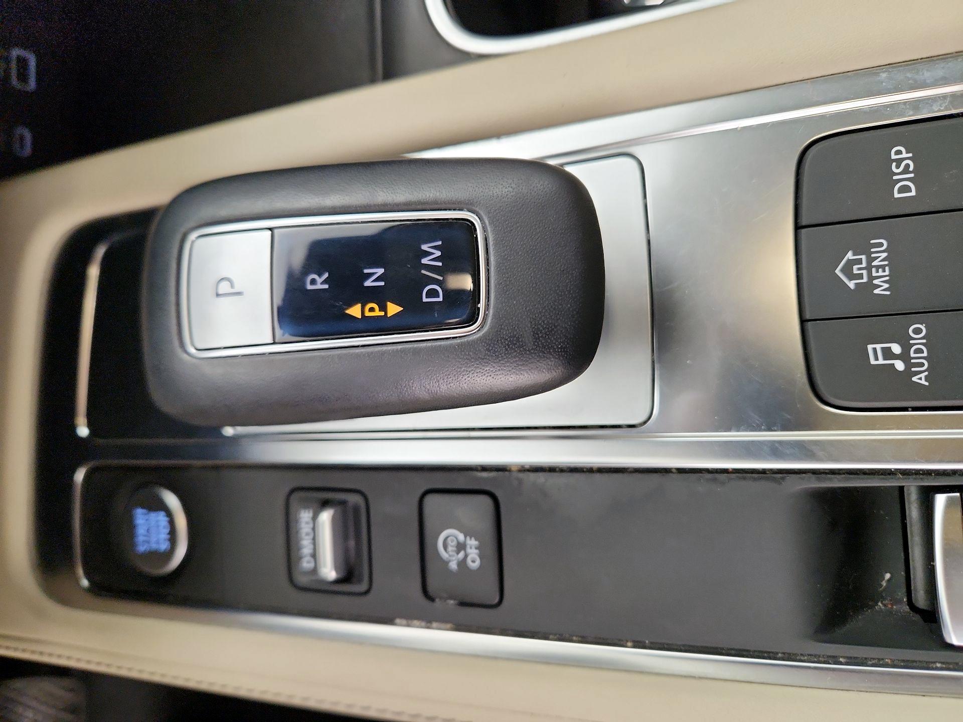 Thumbnail: 2023 INFINITI QX60 - 17