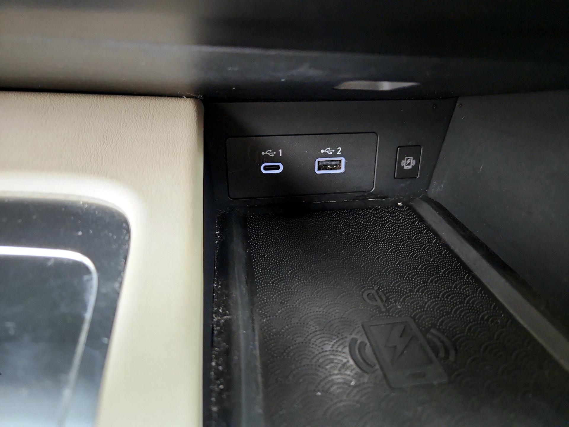 Thumbnail: 2023 INFINITI QX60 - 18