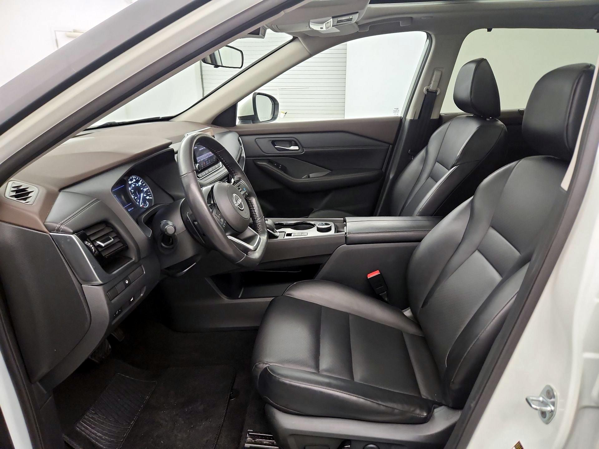 Thumbnail: 2023 Nissan Rogue - 9